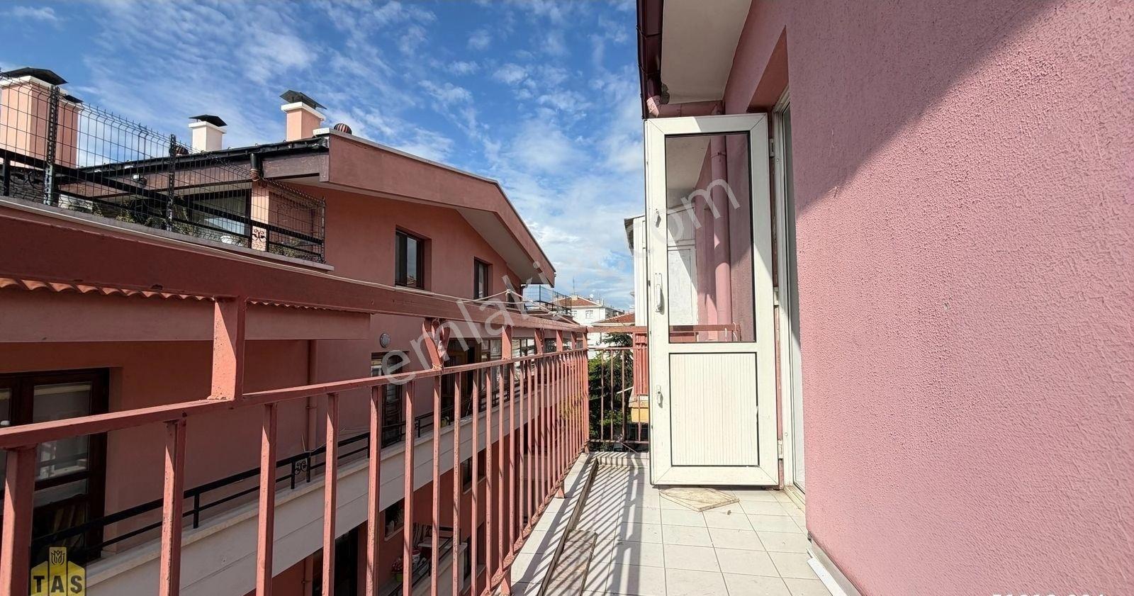 Çankaya Sokullu'da Öveçler Vadisi Manzaralı 3+1 Kiralık Daire - Görsel 4