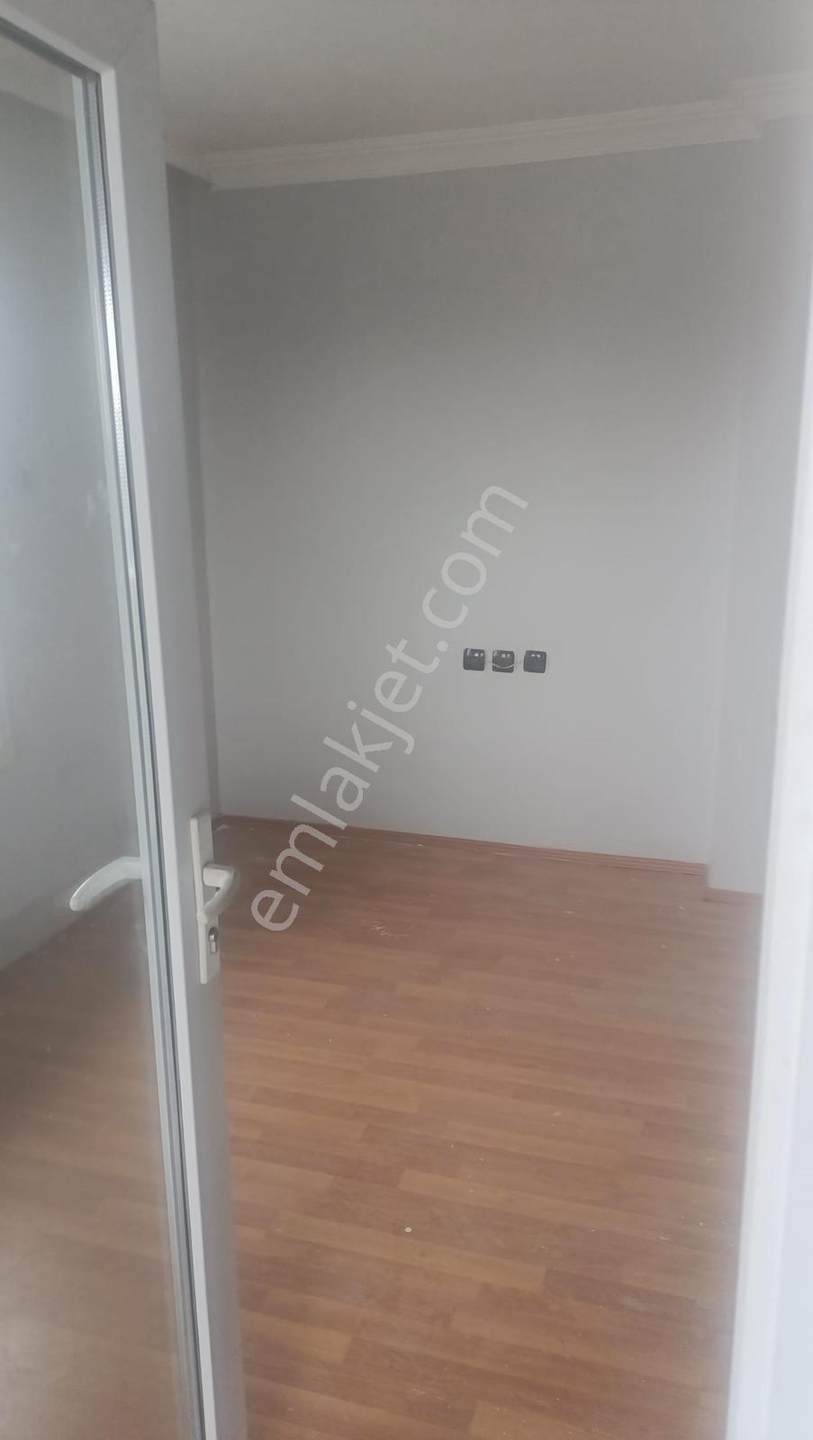 Arifbey Mahallesinde Teras Kat İki Adet 2+1 Daireler Satılık - Görsel 4
