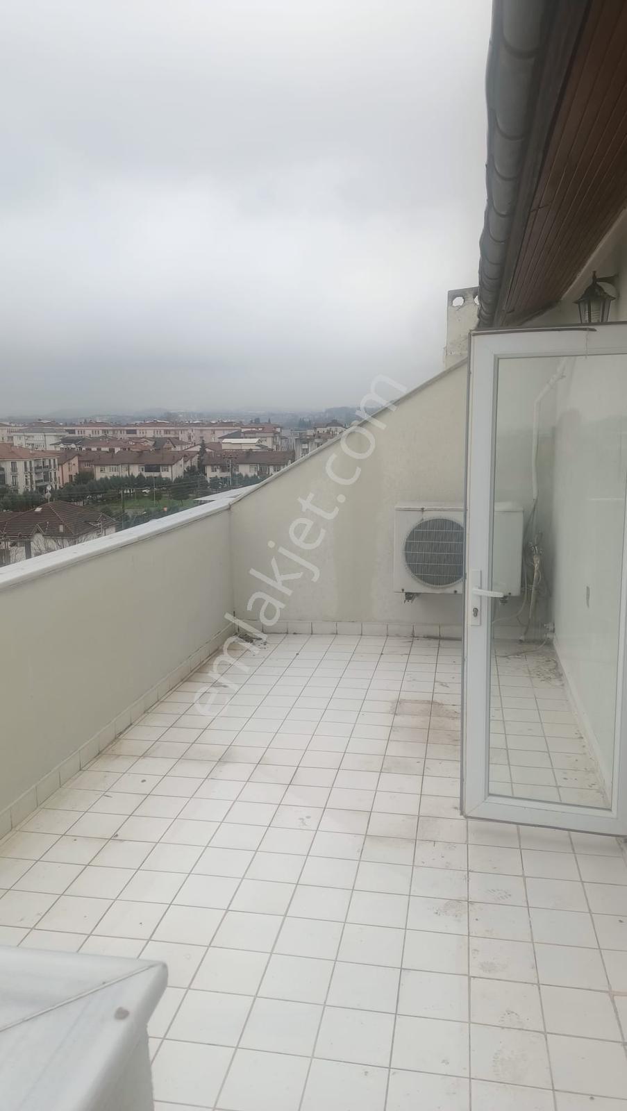 Arifbey Mahallesinde Teras Kat İki Adet 2+1 Daireler Satılık - Görsel 3