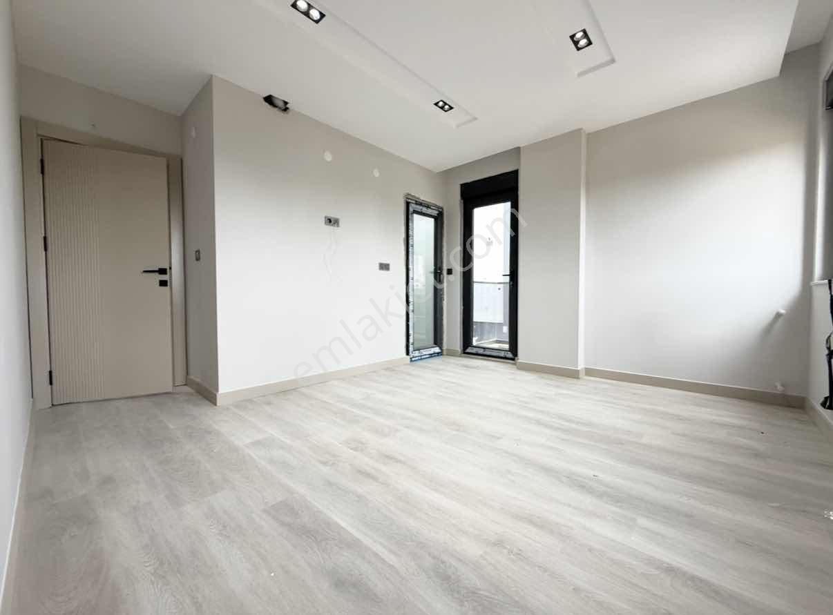 Bu_daireye_bakmadan_daire_almayın_salon_kadar_geniş_mutfaklı_!!! - Görsel 19