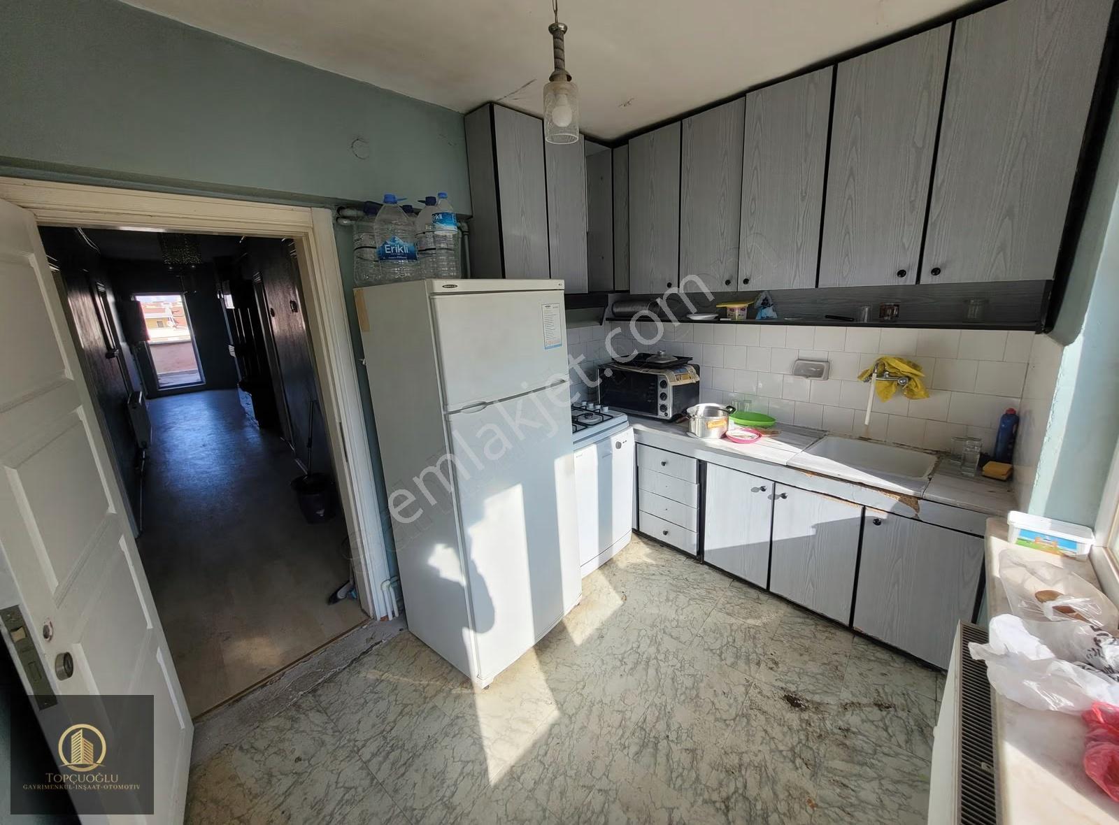 Sakarya 2 Caddesinde 2+1 Teraslı Daire - Görsel 4
