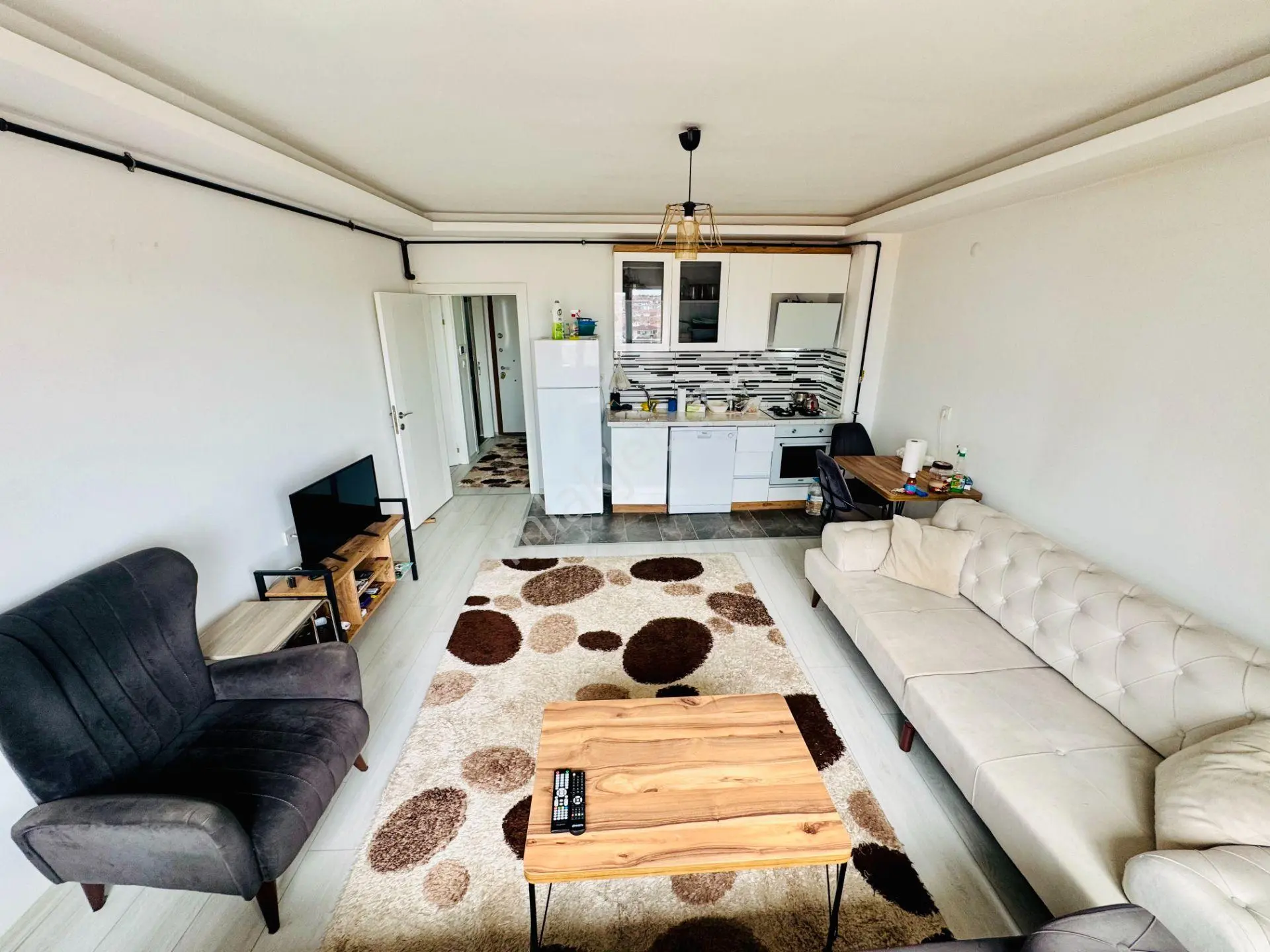 Seğmenler 1+1 Eşyalı Şehir Manzaralı Temiz Kiralık Daire - Görsel 4