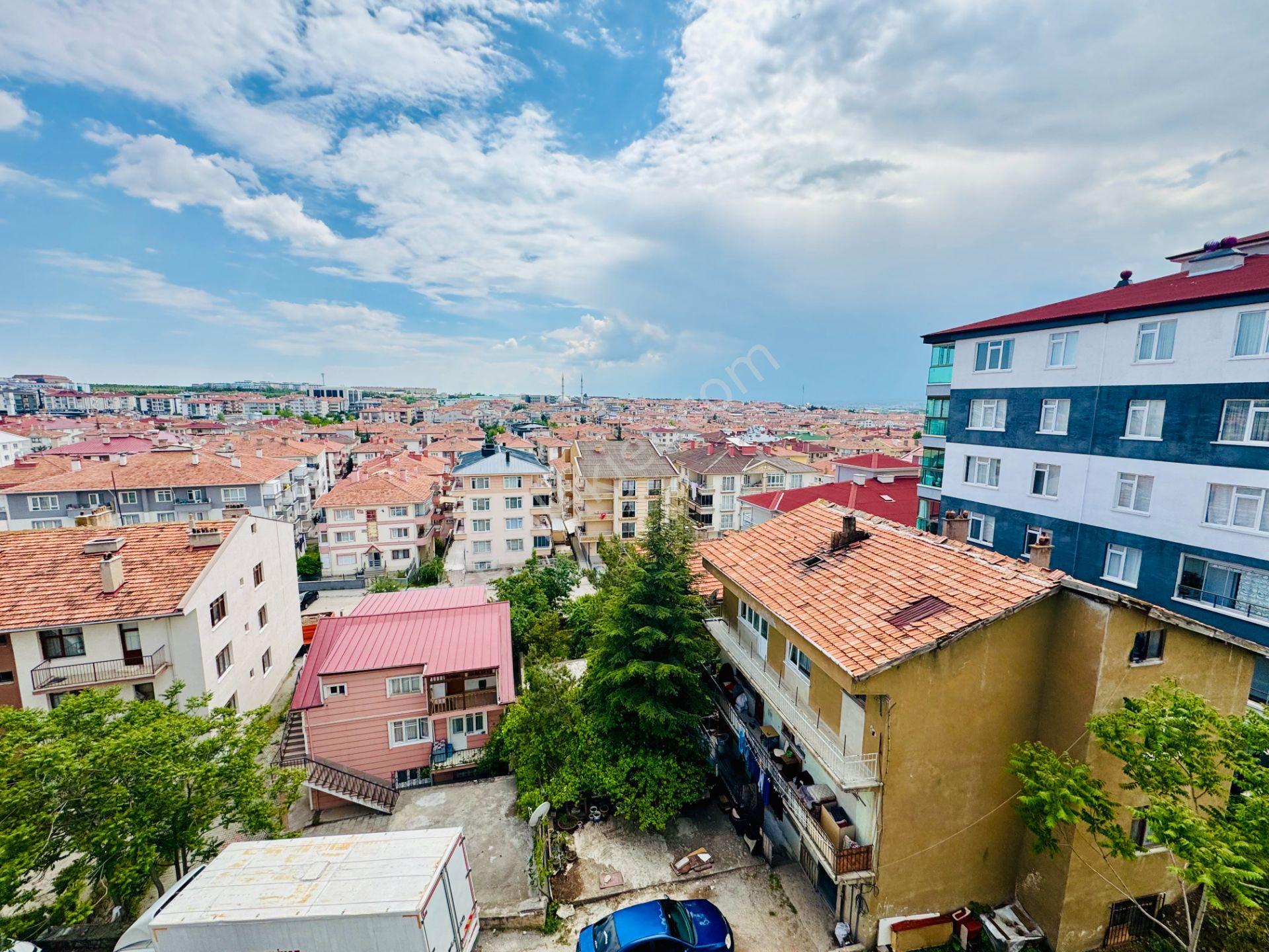 Seğmenler 1+1 Eşyalı Şehir Manzaralı Temiz Kiralık Daire - Görsel 22