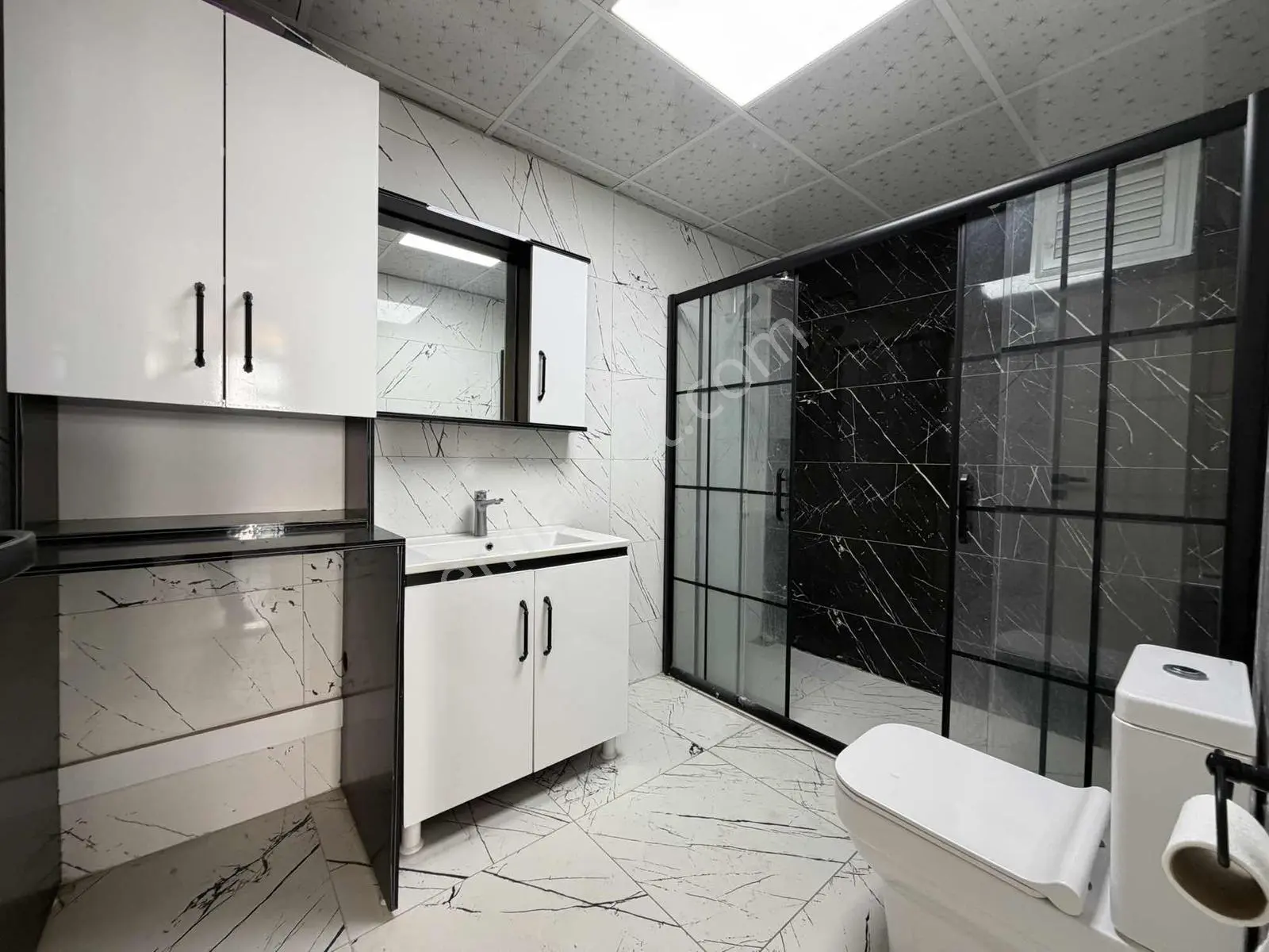 Onmax Bahçelievler'de Kiralık 2+1 110m2 Ara Kat Doğalgazlı Daire - Görsel 33