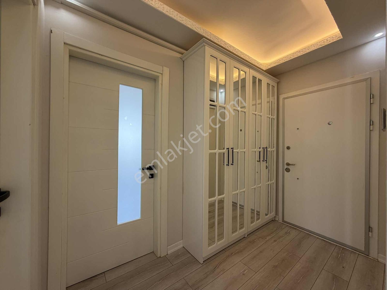 Onmax Bahçelievler'de Kiralık 2+1 110m2 Ara Kat Doğalgazlı Daire - Görsel 18