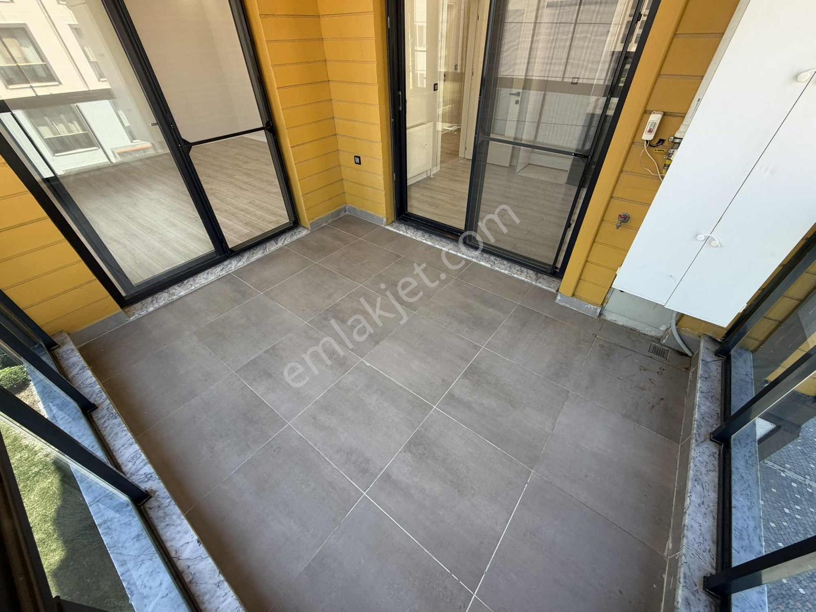 Onmax Bahçelievler'de Kiralık 2+1 110m2 Ara Kat Doğalgazlı Daire - Görsel 13