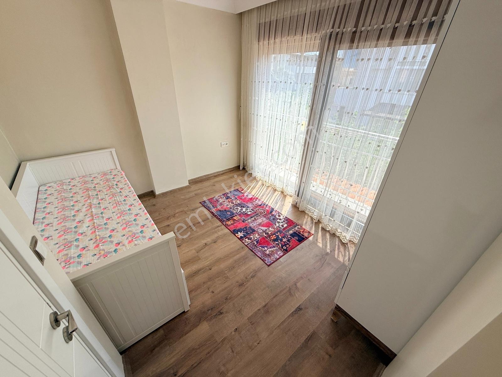 ▀güçten Güre'de Denize Sadece 100m Kazdağı Manzaralı 5+1 Triplex - Görsel 2