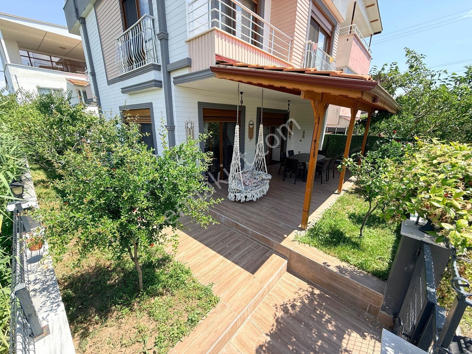 ▀güçten Güre'de Denize Sadece 100m Kazdağı Manzaralı 5+1 Triplex - Görsel 7