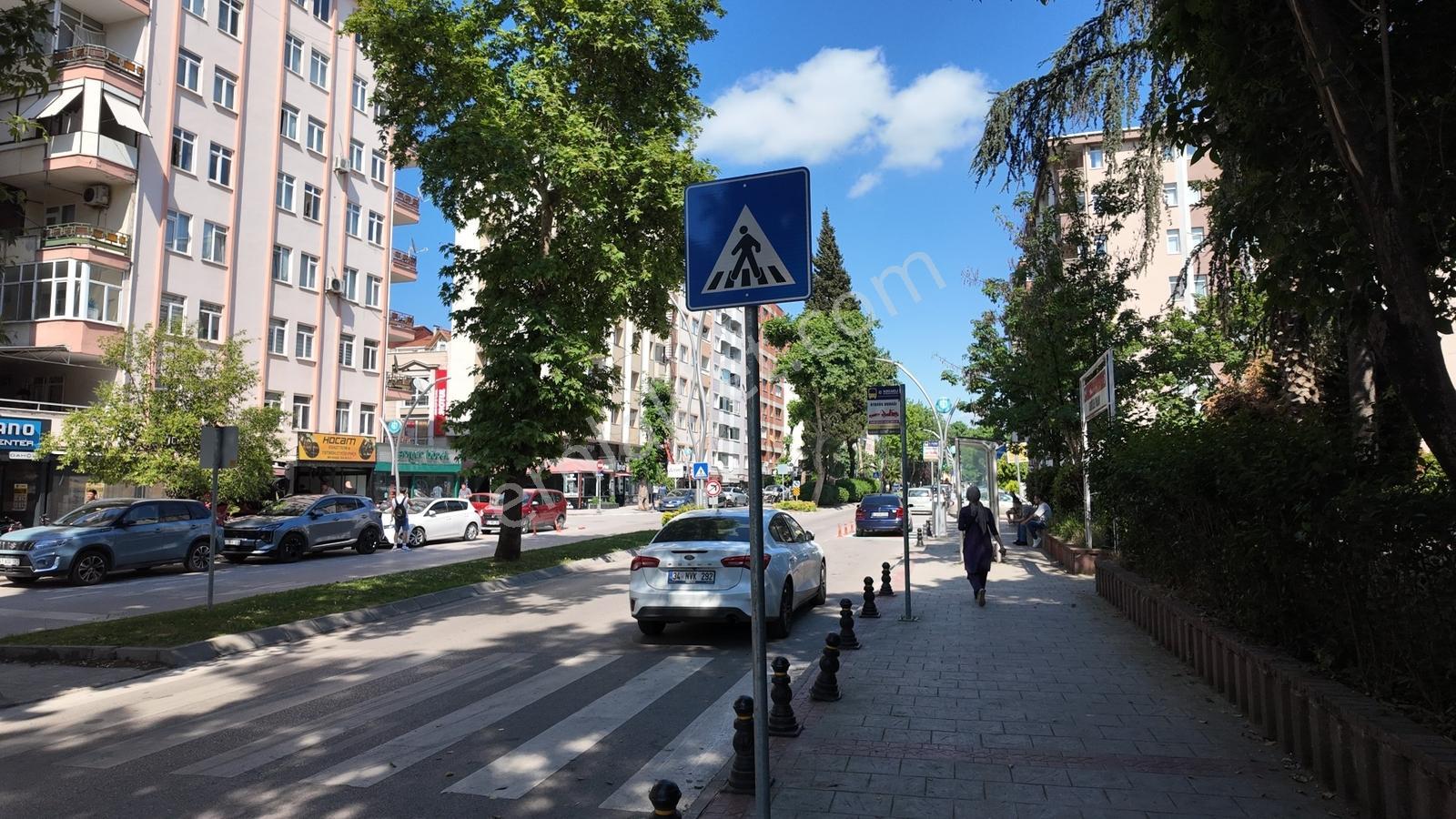 Tarcanlardan İzmit Bulvarda 6 Aylığına Kiralik 3+1 Daire - Görsel 29