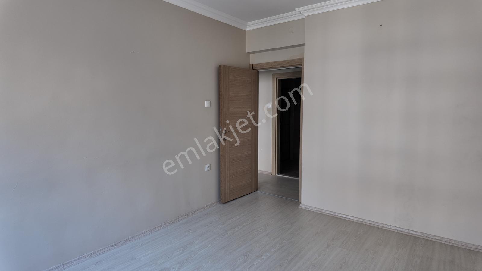 Tarcanlardan İzmit Bulvarda 6 Aylığına Kiralik 3+1 Daire - Görsel 23
