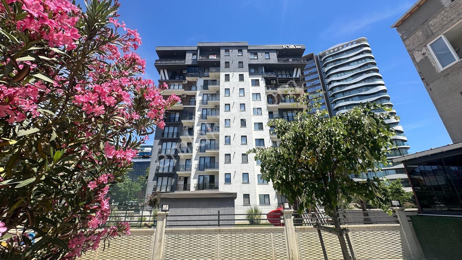 Pendik Yeşilbağlar Kiralık 2+1 - 8.kat -metro 50 Metre Mesafede - Görsel 4