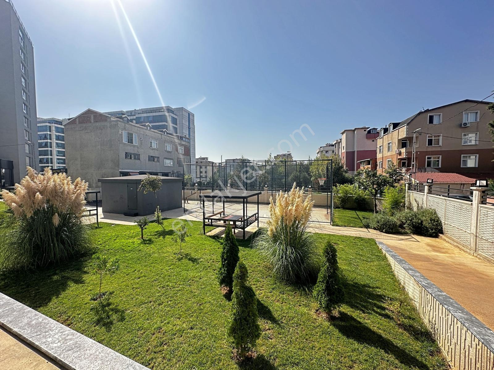 Pendik Yeşilbağlar Kiralık 2+1 - 8.kat -metro 50 Metre Mesafede - Görsel 3