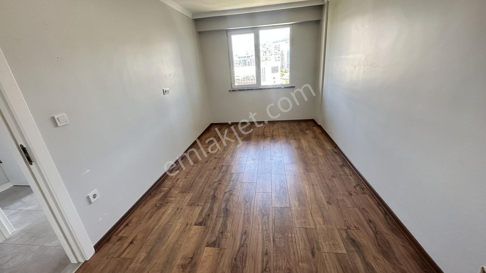 Pendik Yeşilbağlar Kiralık 2+1 - 8.kat -metro 50 Metre Mesafede - Görsel 19