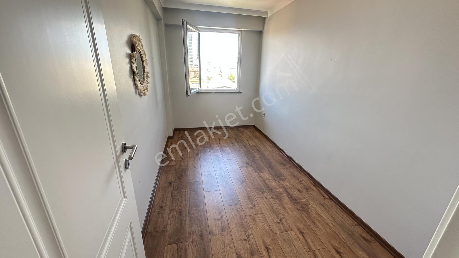 Pendik Yeşilbağlar Kiralık 2+1 - 8.kat -metro 50 Metre Mesafede - Görsel 27