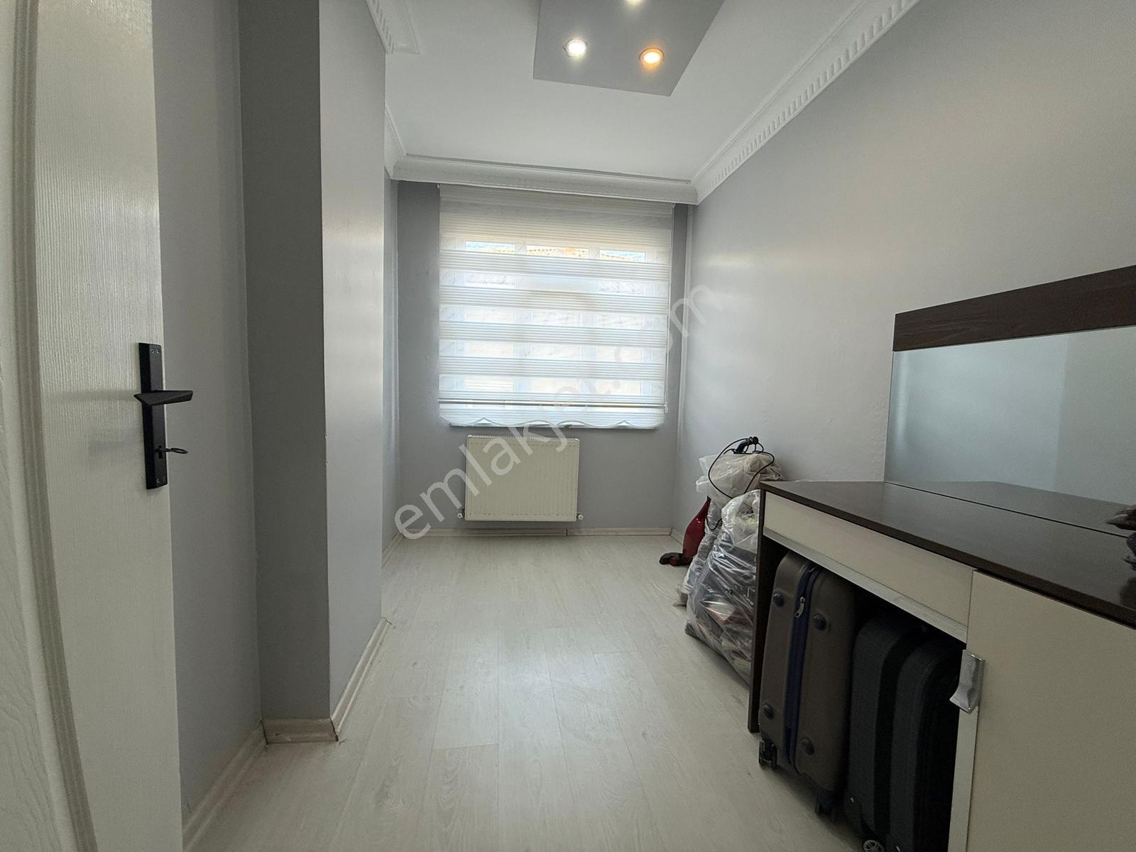 Köprü Emlaktan Gazi Mah. Manzaralı 2+1 Satılık Ara Kat Daire - Görsel 30