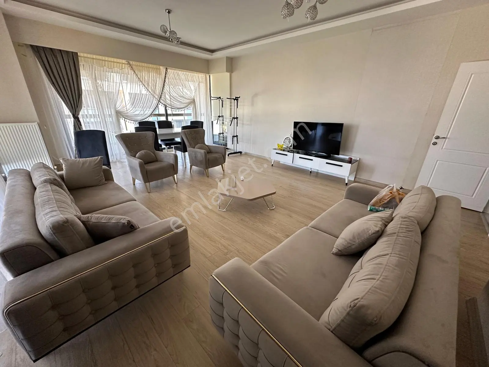 Alpiş Aden House 3,5+1 Satılık Köşe Geniş Daire Profasor *dan