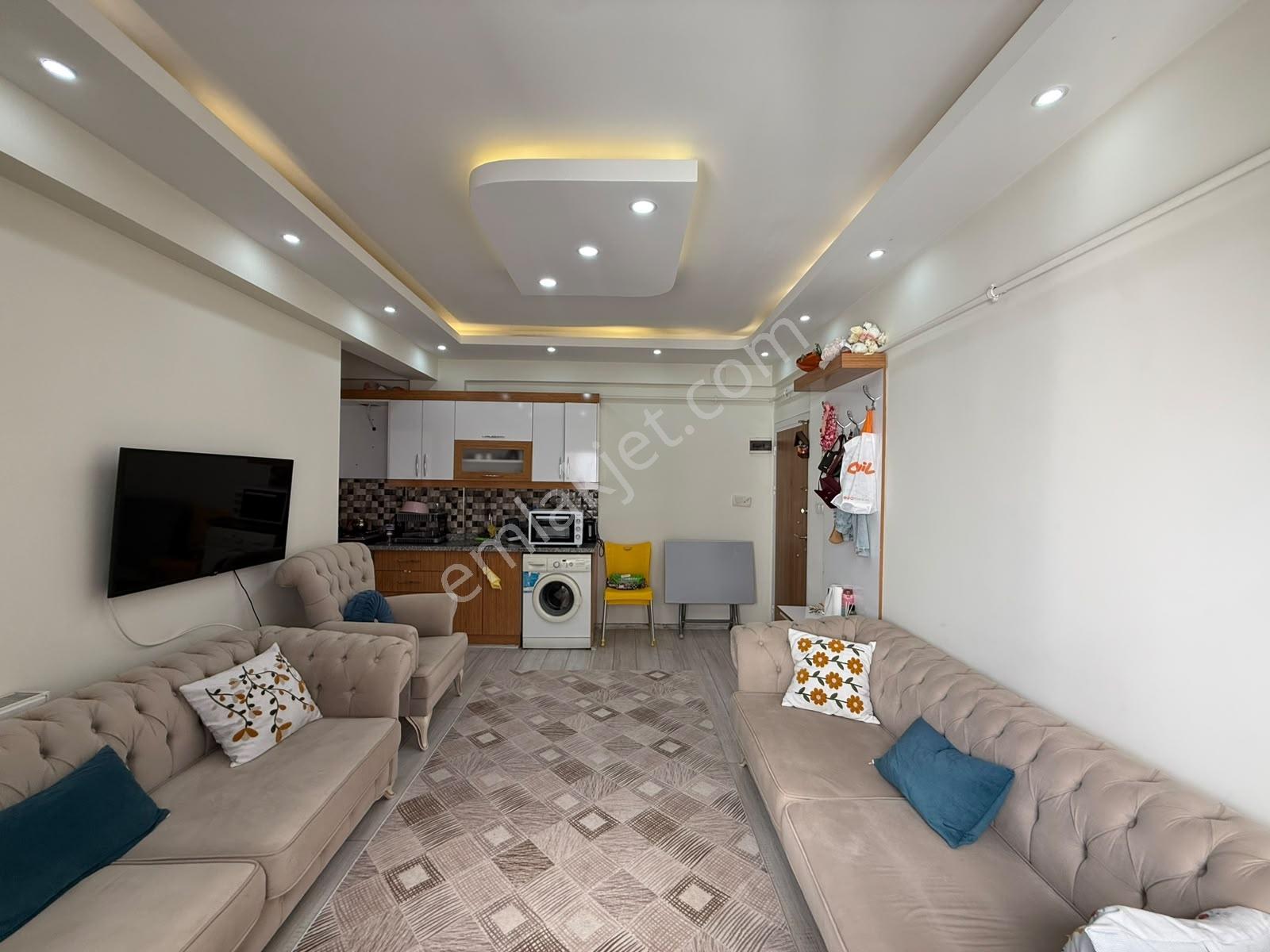 Carşı Merkezde Satılık 1+1 Eşyalı Daire - Görsel 12