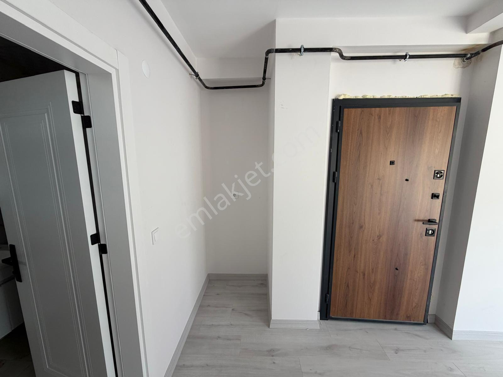 Ak Auto Gayrimenkul'den Tekirdağ Süleymanpaşa Gündoğdu Mah 1+1 Kiralık Geniş Daire - Görsel 31