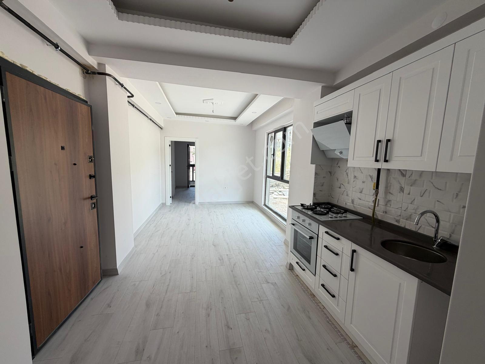 Ak Auto Gayrimenkul'den Tekirdağ Süleymanpaşa Gündoğdu Mah 1+1 Kiralık Geniş Daire - Görsel 28