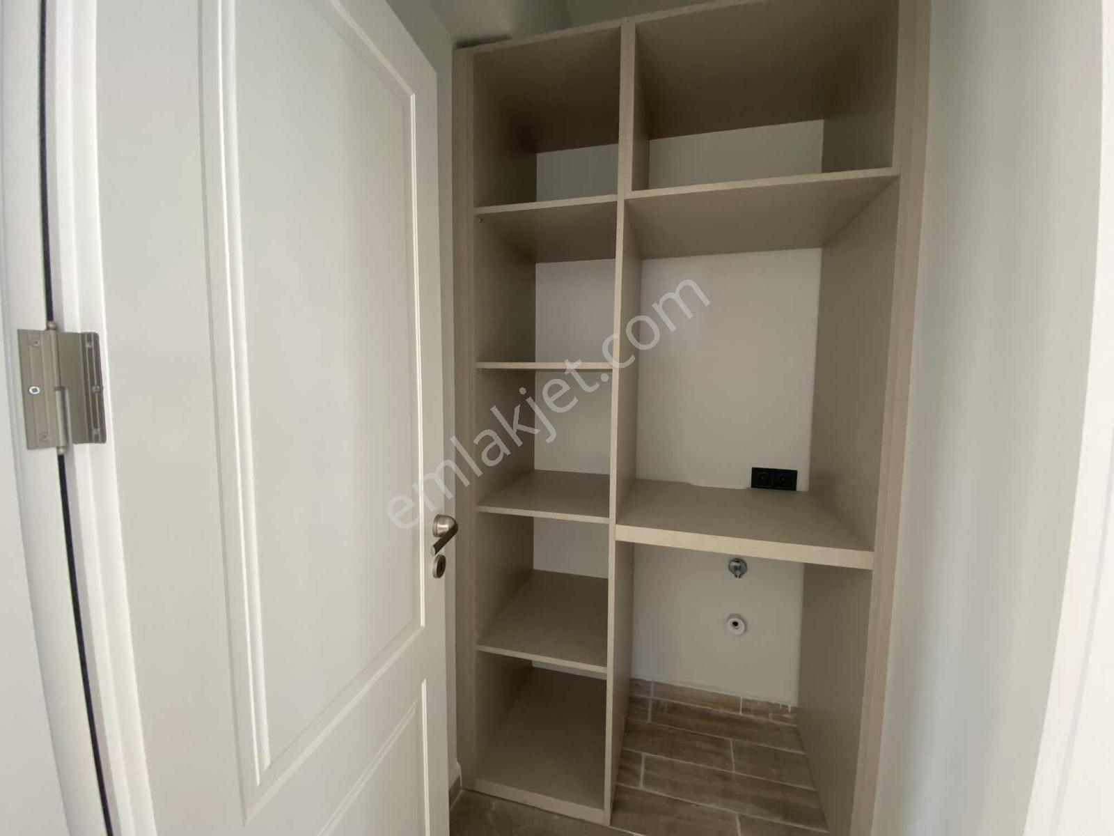 Bahadır'dan Karşıyaka Güzelyaka Sitesi 3+1 3 Cephe Yüzme Havuz - Görsel 14