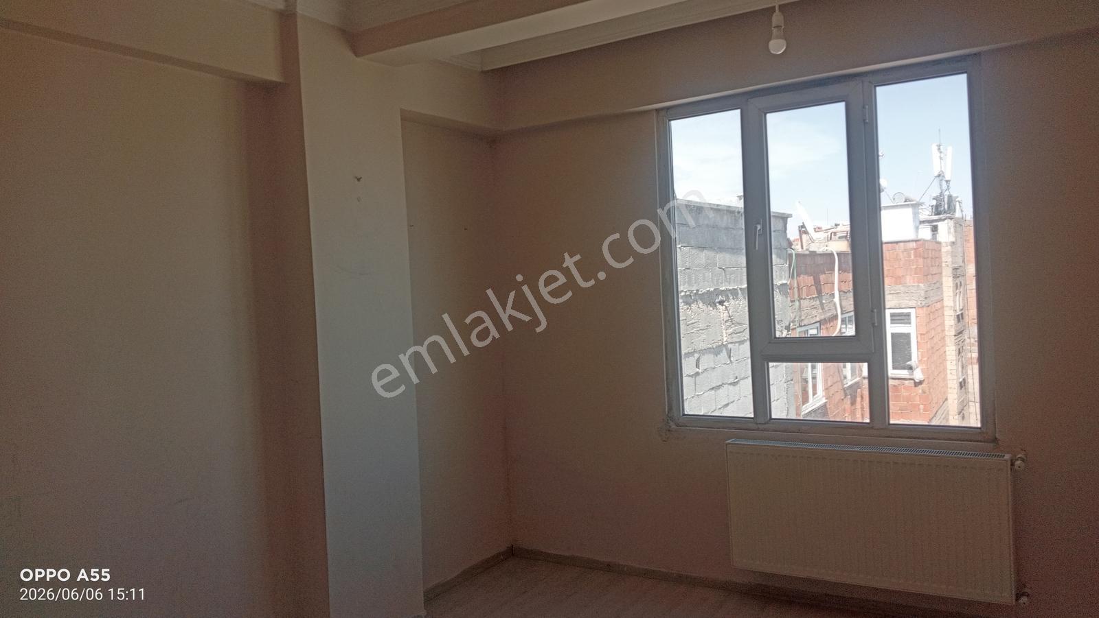Şehir Merkezi, Büyükşehir Belediyesi Yakınında Kiralık 2+1 Daire - Görsel 6