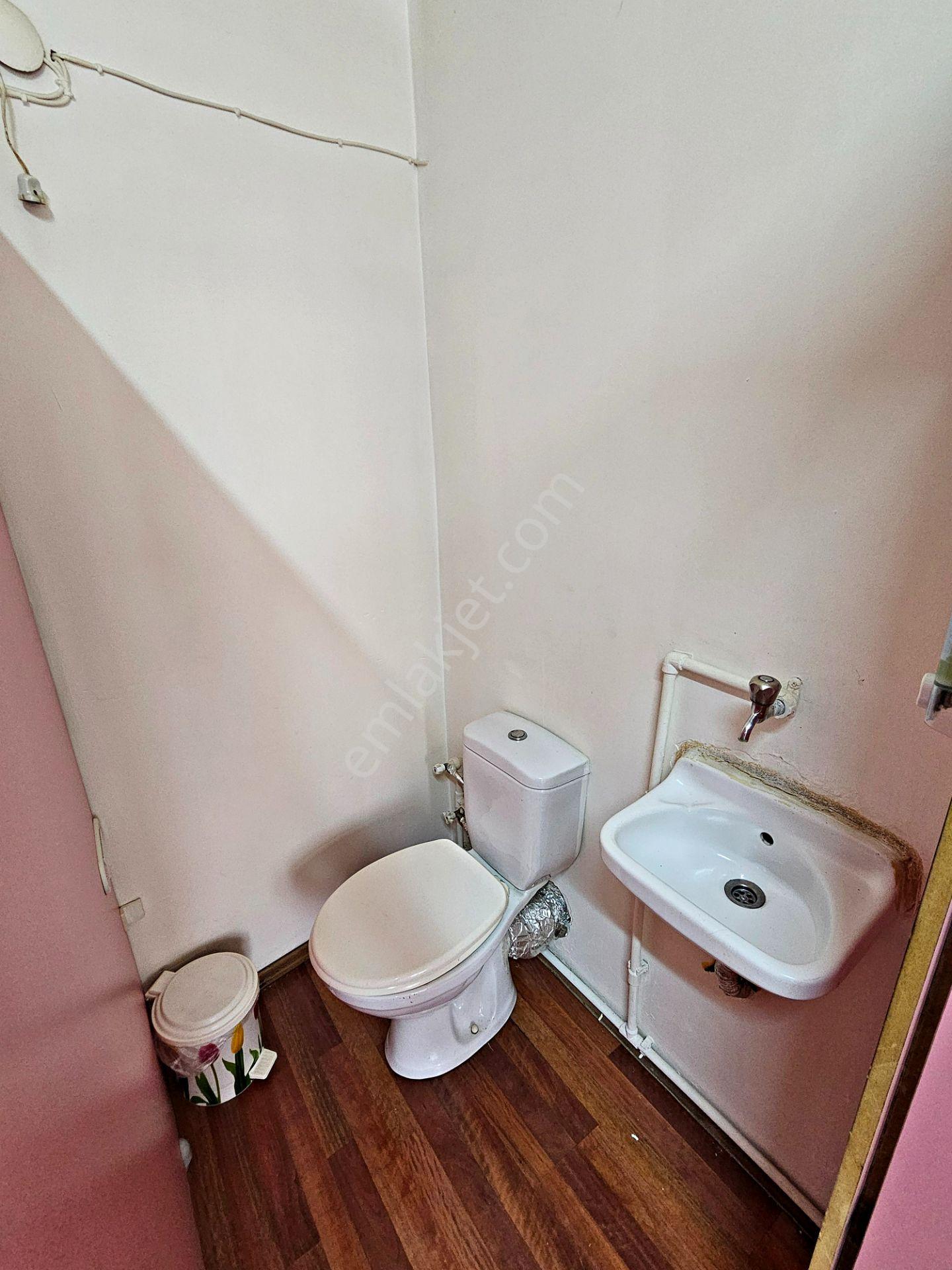 İzmit Fethiye Cd. Gök İş Hanı, Caddeye Bakan Satılık 50 M2 Ofis - Görsel 15