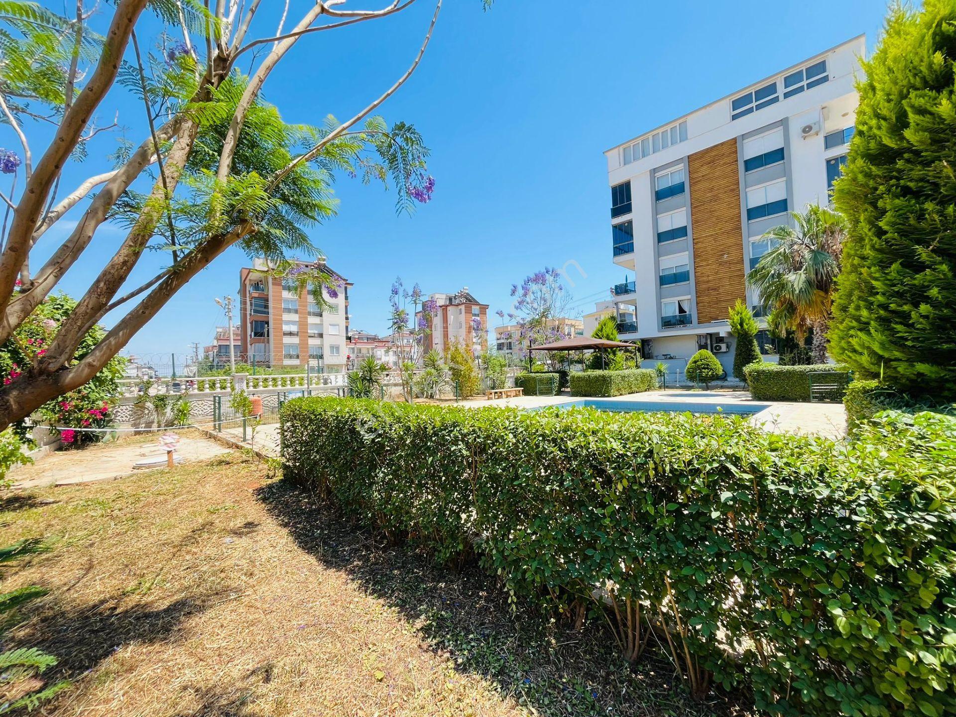 Çok Geniş 4+1 Havuzlu Site İçerisinde Dubleks Daire Önü Komple Açık - Görsel 15