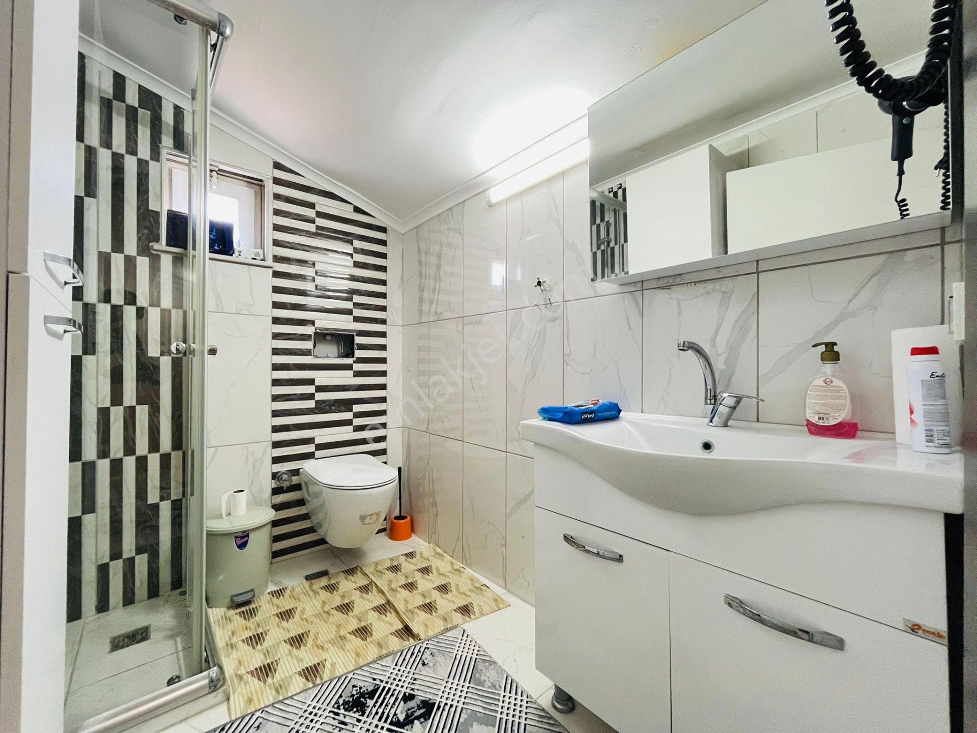 Çok Geniş 4+1 Havuzlu Site İçerisinde Dubleks Daire Önü Komple Açık - Görsel 12