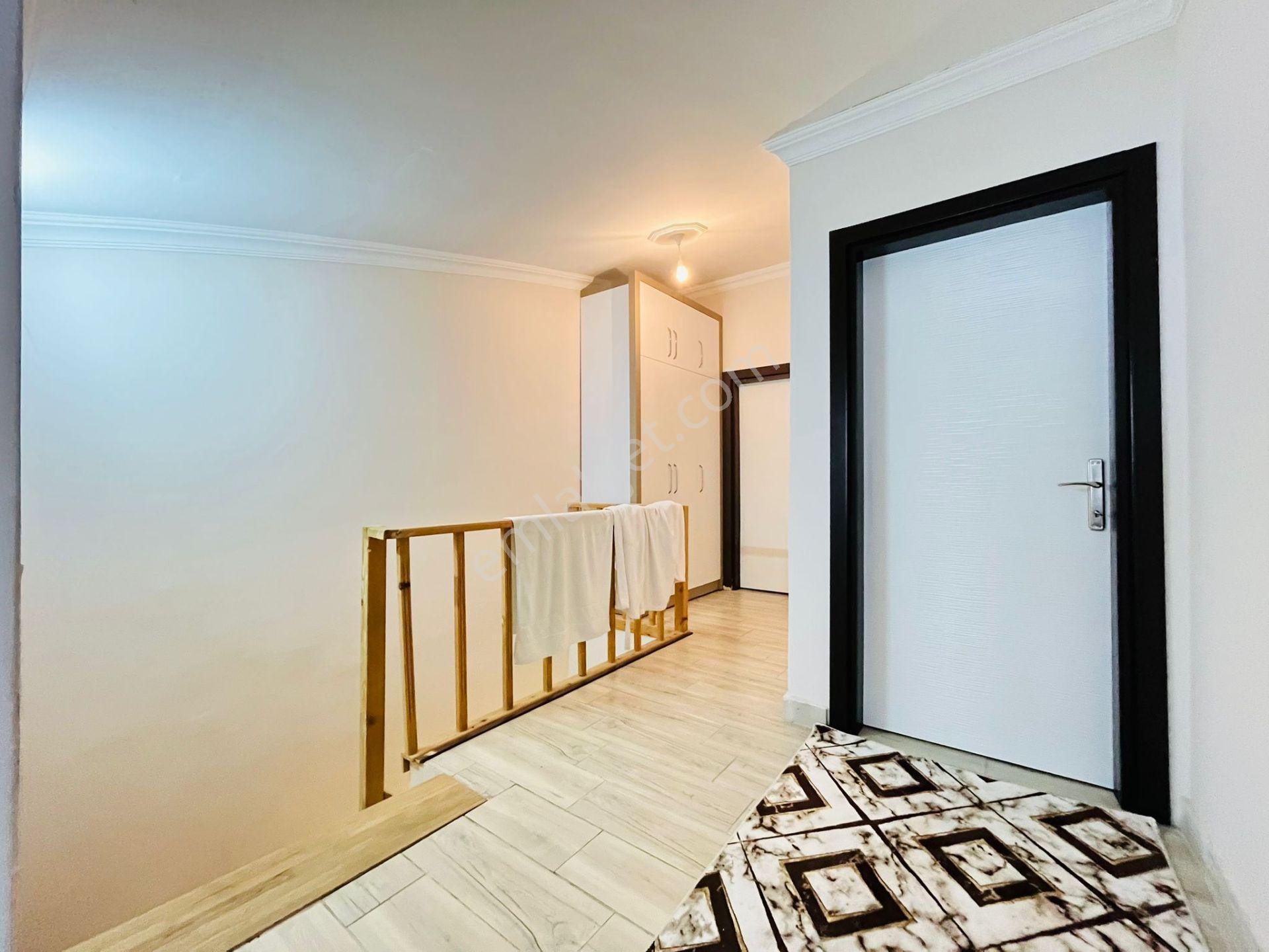 Çok Geniş 4+1 Havuzlu Site İçerisinde Dubleks Daire Önü Komple Açık - Görsel 13