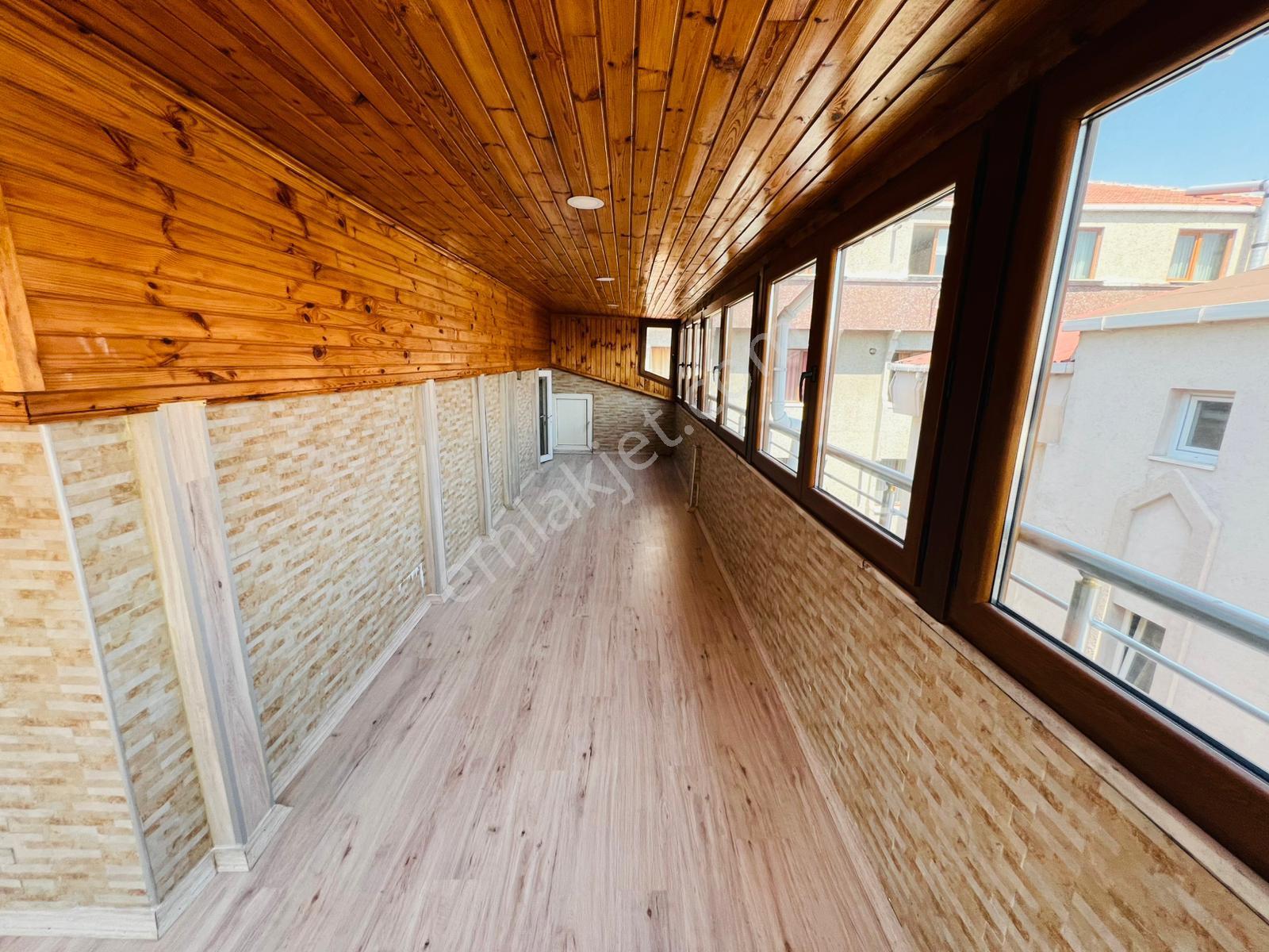 Pegaas'tan Üniversite Mah Metrobüse 3dk 4+1 Satılık Dublex Daire - Görsel 33