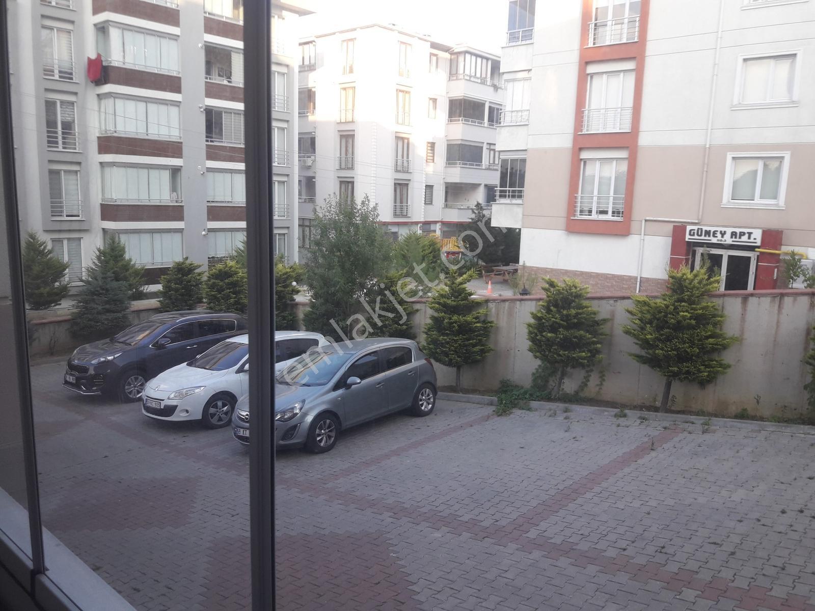 Okullar Bölgesinde Ayça'dan Geniş Kullanışlı Kiralık 2+1 Daire - Görsel 13