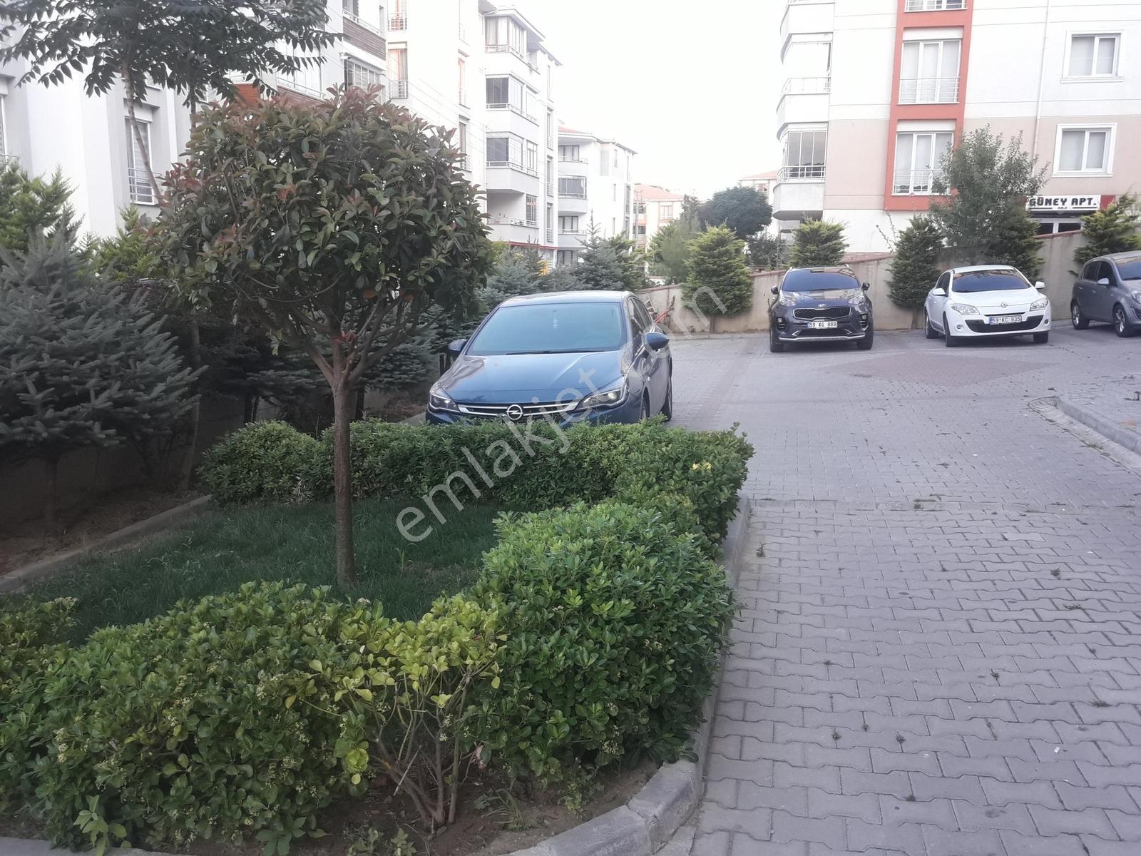 Okullar Bölgesinde Ayça'dan Geniş Kullanışlı Kiralık 2+1 Daire - Görsel 35