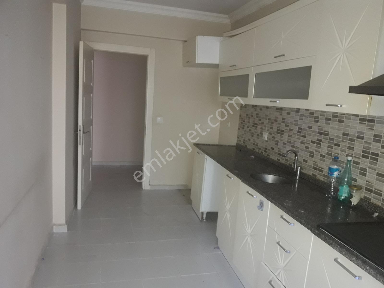 Okullar Bölgesinde Ayça'dan Geniş Kullanışlı Kiralık 2+1 Daire - Görsel 21