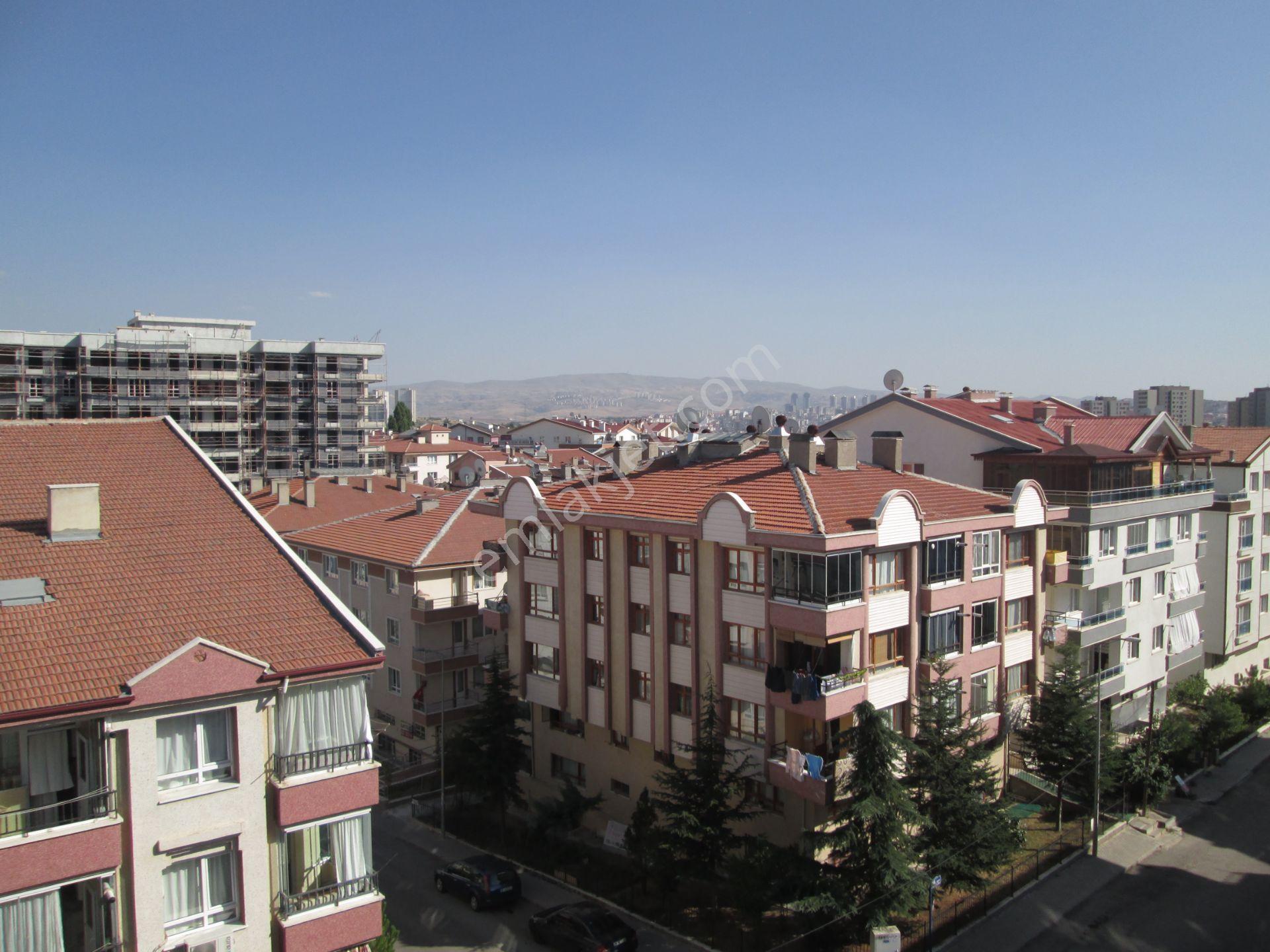 Krc'den Merkezi Konumda Asansörlü Full Yapılı Satılık 4+1 Satılık Dublex - Görsel 26