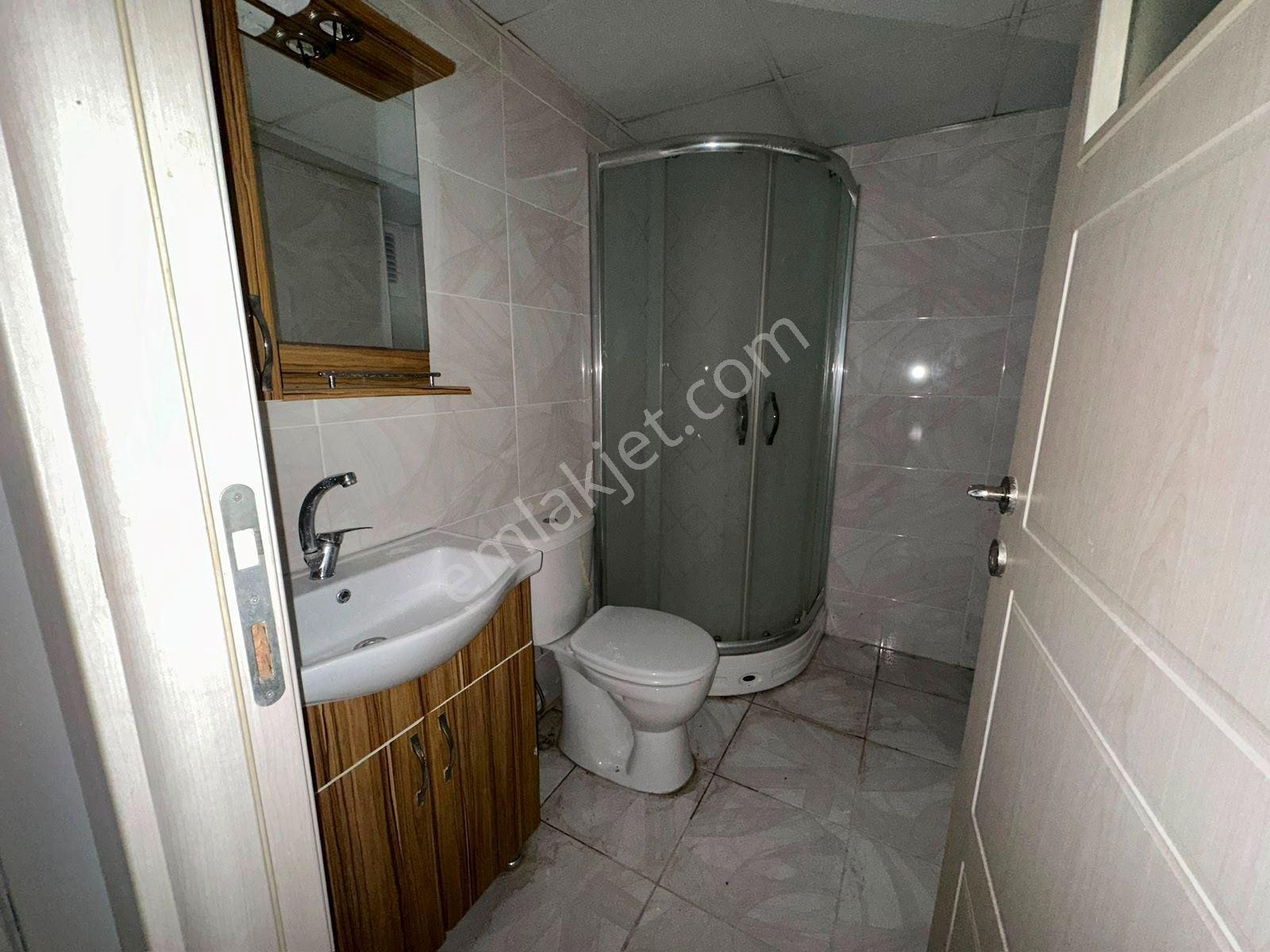 Esenyurt Turgut Özal Mahallesinde , Torium Avm Nin Yanıbaşında , Metrobüse 3 Dk Satılık Daire 2+1 - Görsel 25