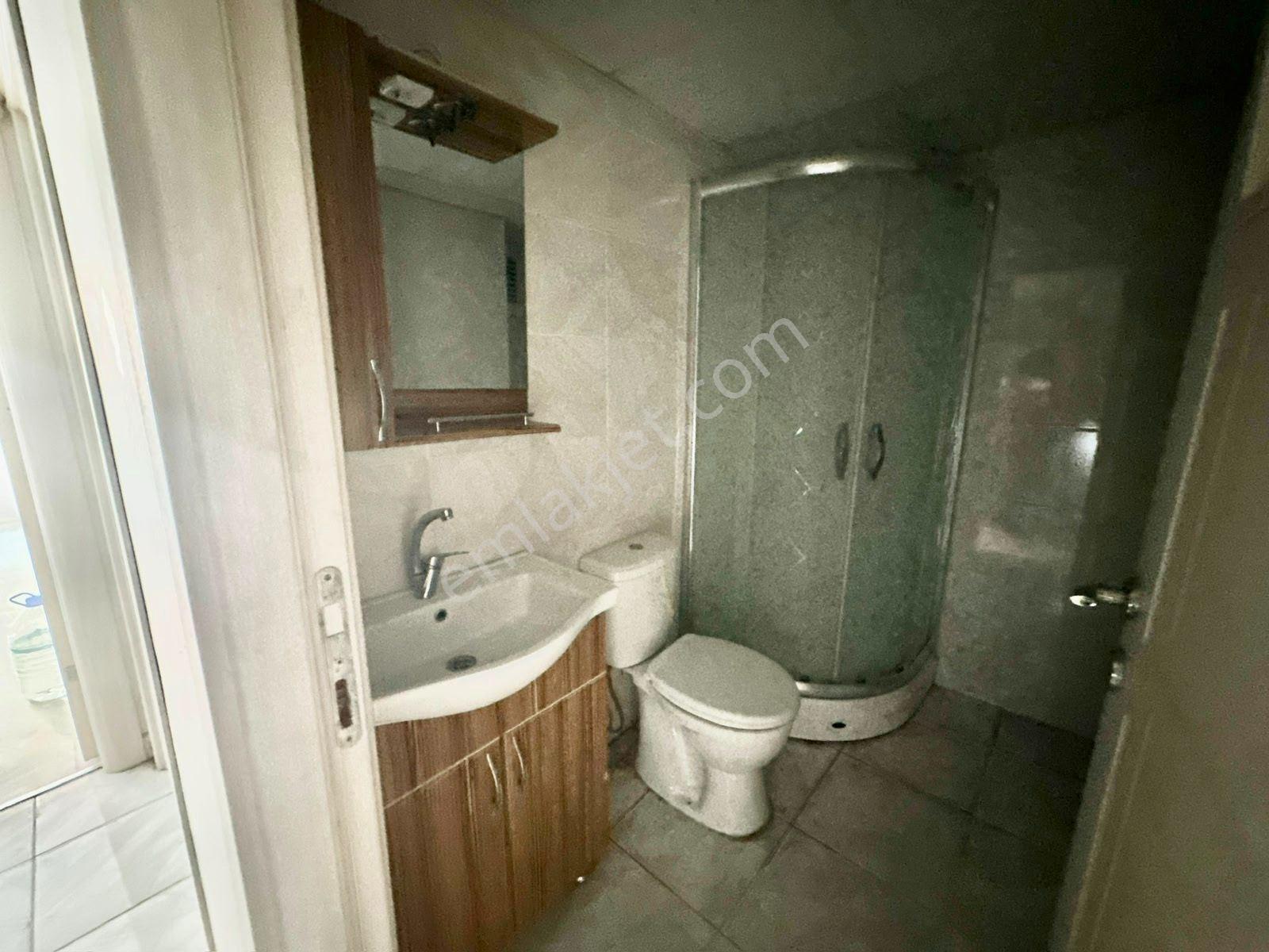 Esenyurt Turgut Özal Mahallesinde , Torium Avm Nin Yanıbaşında , Metrobüse 3 Dk Satılık Daire 2+1 - Görsel 26