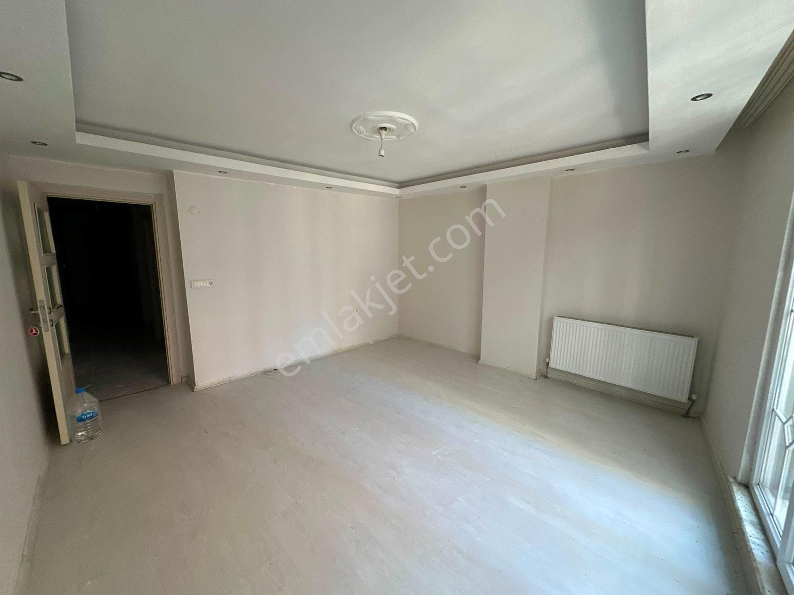 Esenyurt Turgut Özal Mahallesinde , Torium Avm Nin Yanıbaşında , Metrobüse 3 Dk Satılık Daire 2+1 - Görsel 9