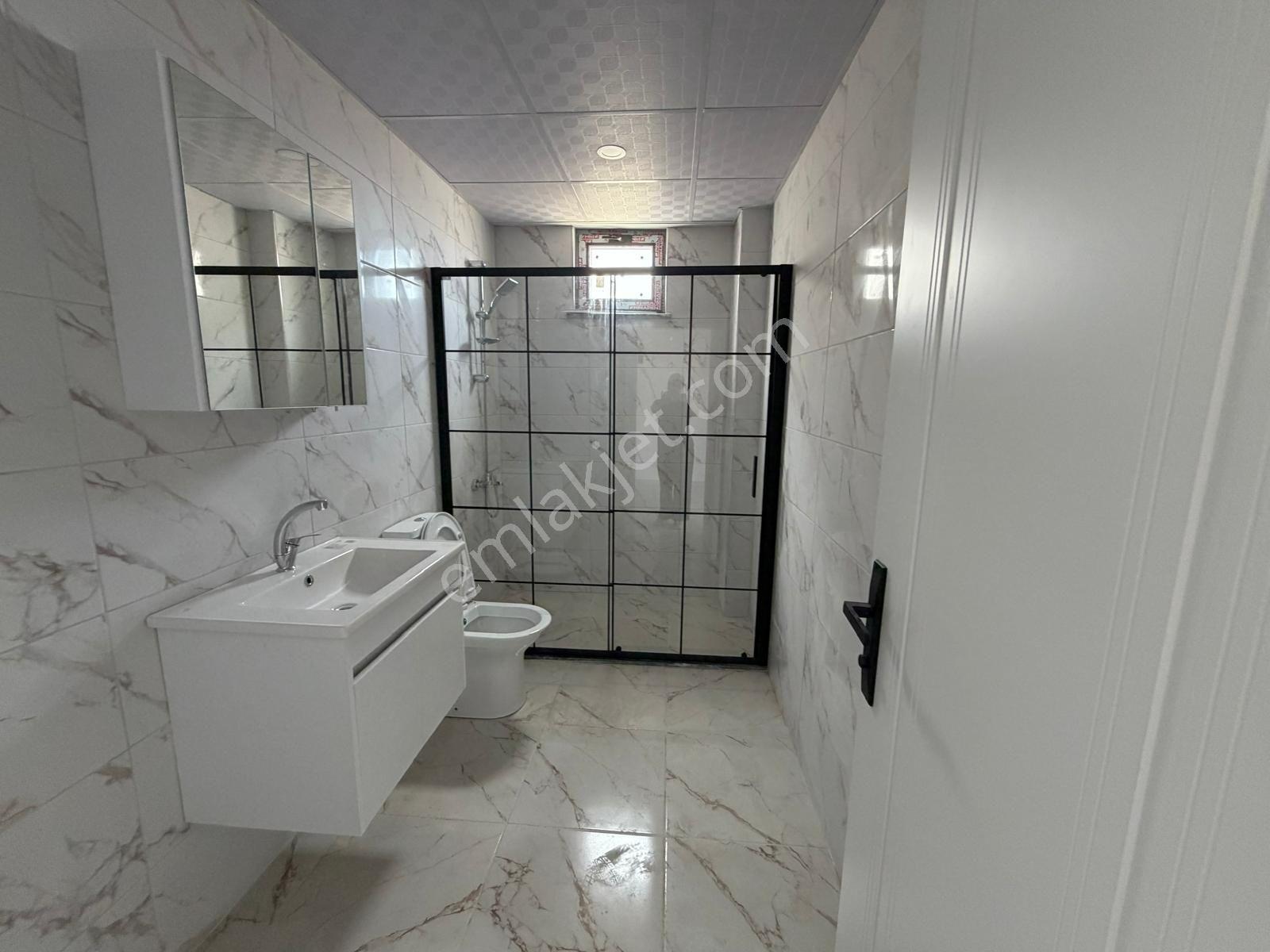 Ak Auto Gayrimenkul'den Tekirdağ Süleymanpaşa Gündoğdu Mah 1+1 Kiralık Geniş Daire - Görsel 7