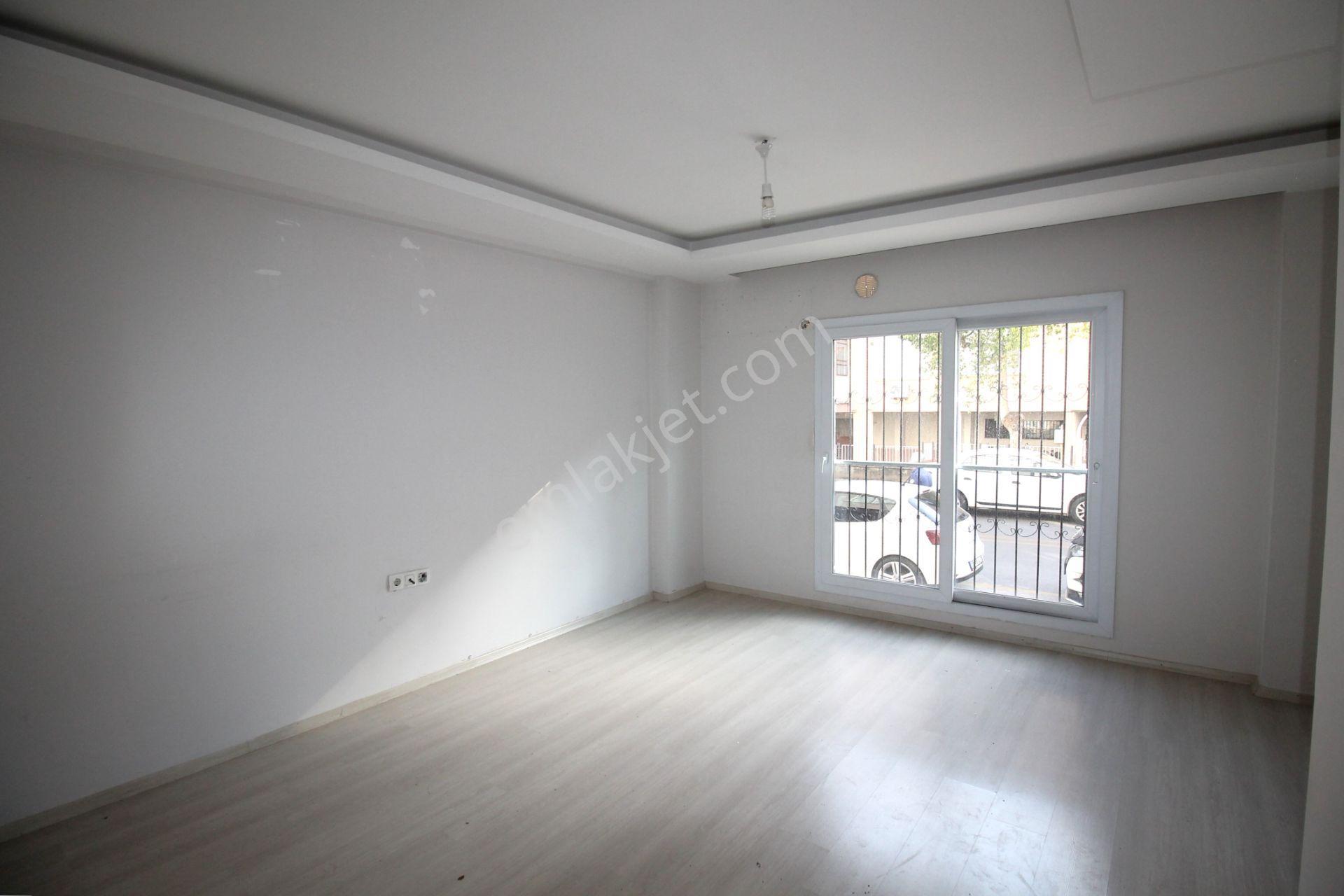 Retro’dan Aydınlıkevler’de Müstakil Tadında D.gazlı Kiralık 2+1 - Görsel 4