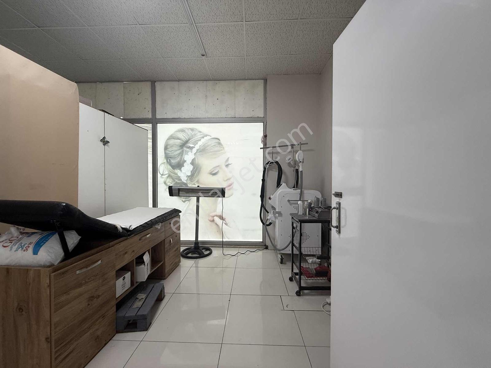 Çakmak Cadde Üstü Kiralık 260 M2 Köşe Dükkan Ofis - Görsel 33