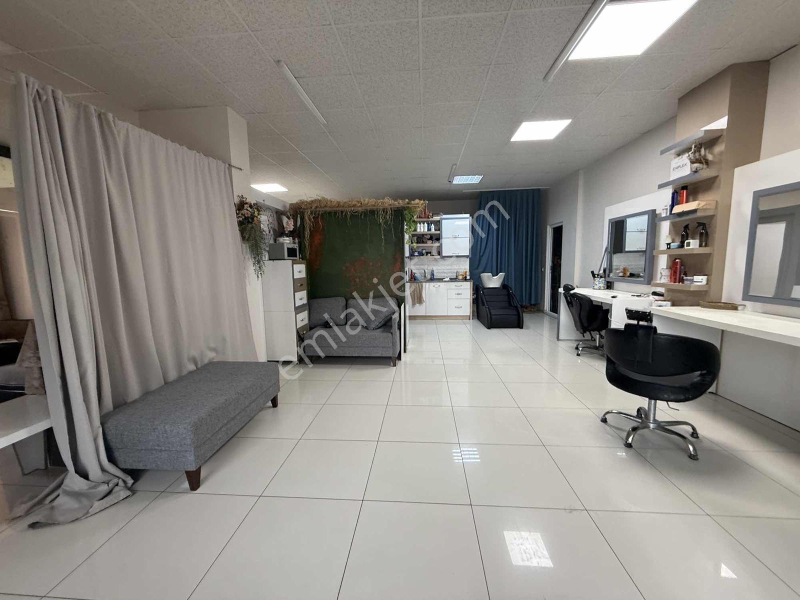 Çakmak Cadde Üstü Kiralık 260 M2 Köşe Dükkan Ofis - Görsel 7