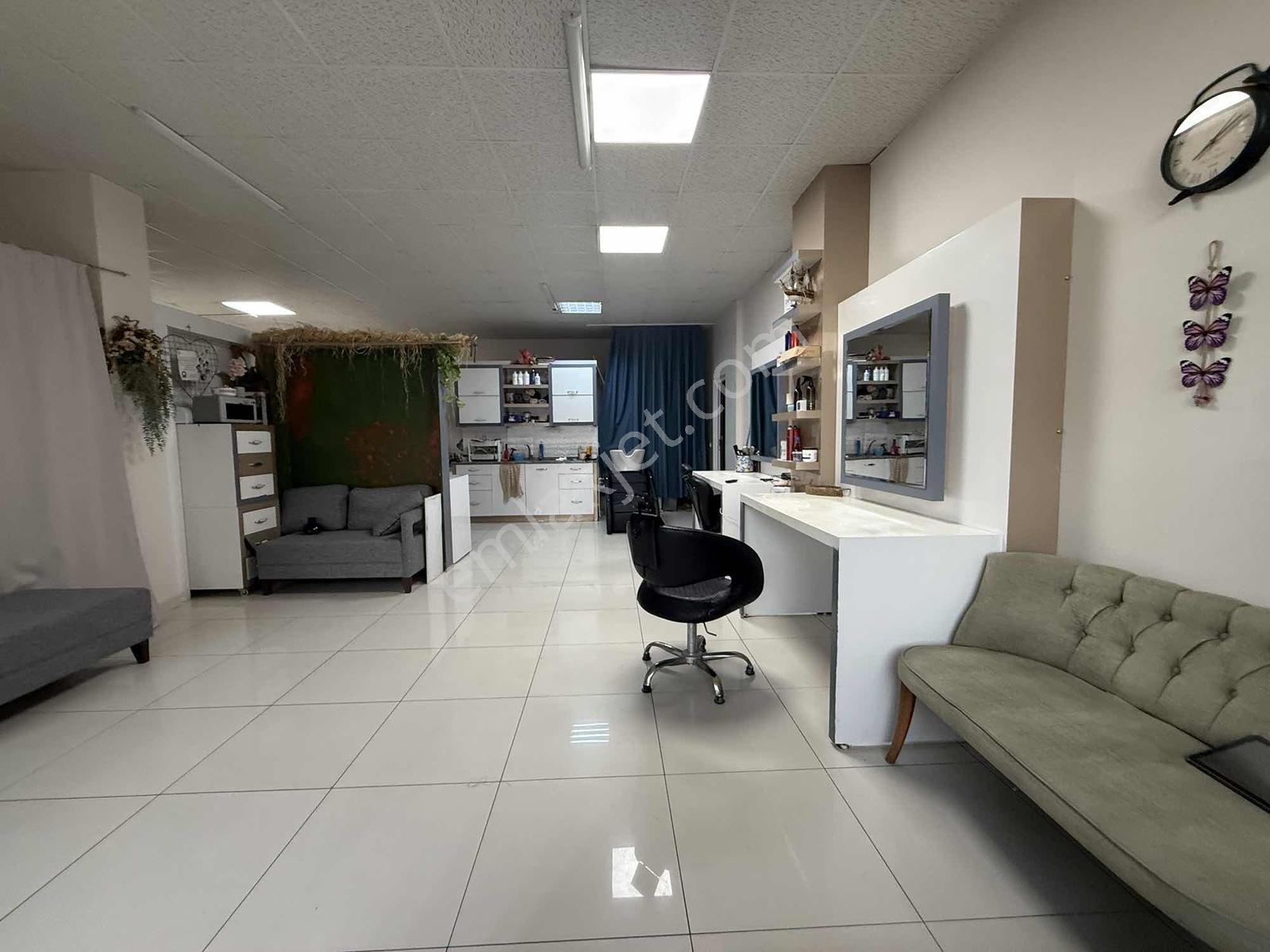 Çakmak Cadde Üstü Kiralık 260 M2 Köşe Dükkan Ofis - Görsel 24