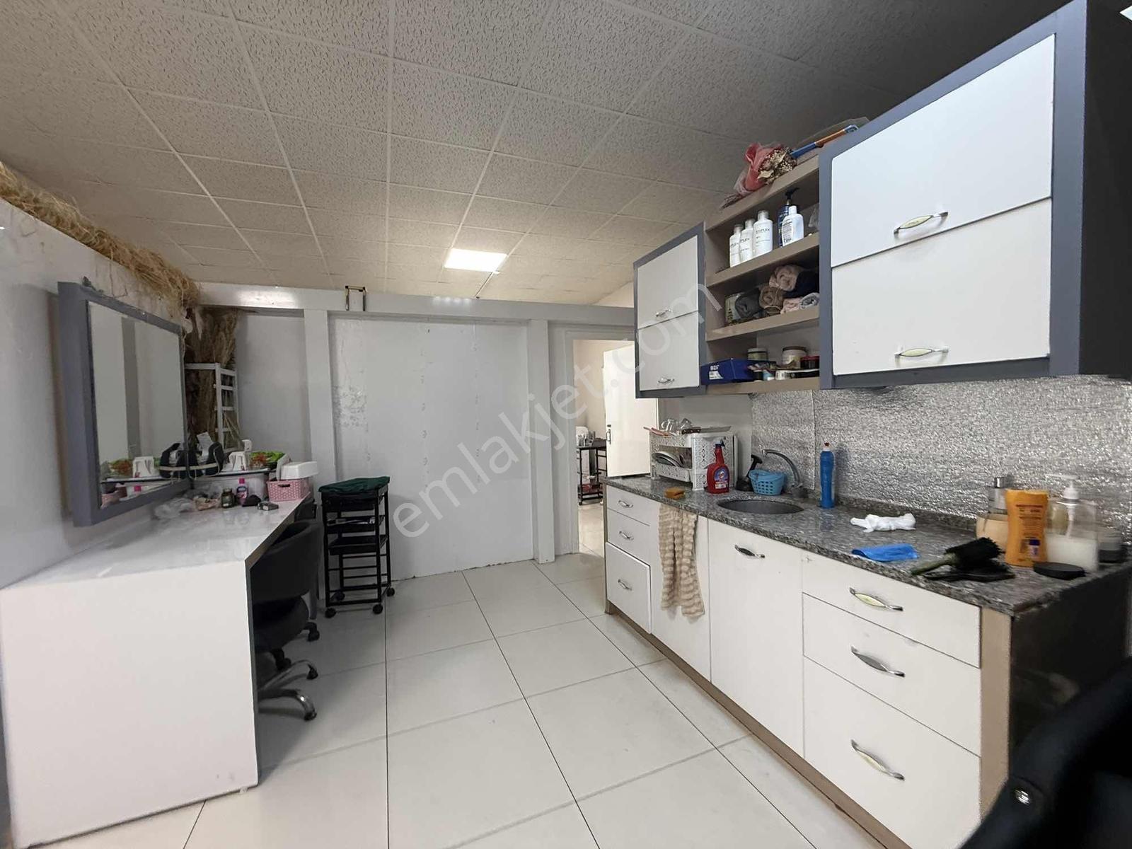 Çakmak Cadde Üstü Kiralık 260 M2 Köşe Dükkan Ofis - Görsel 22
