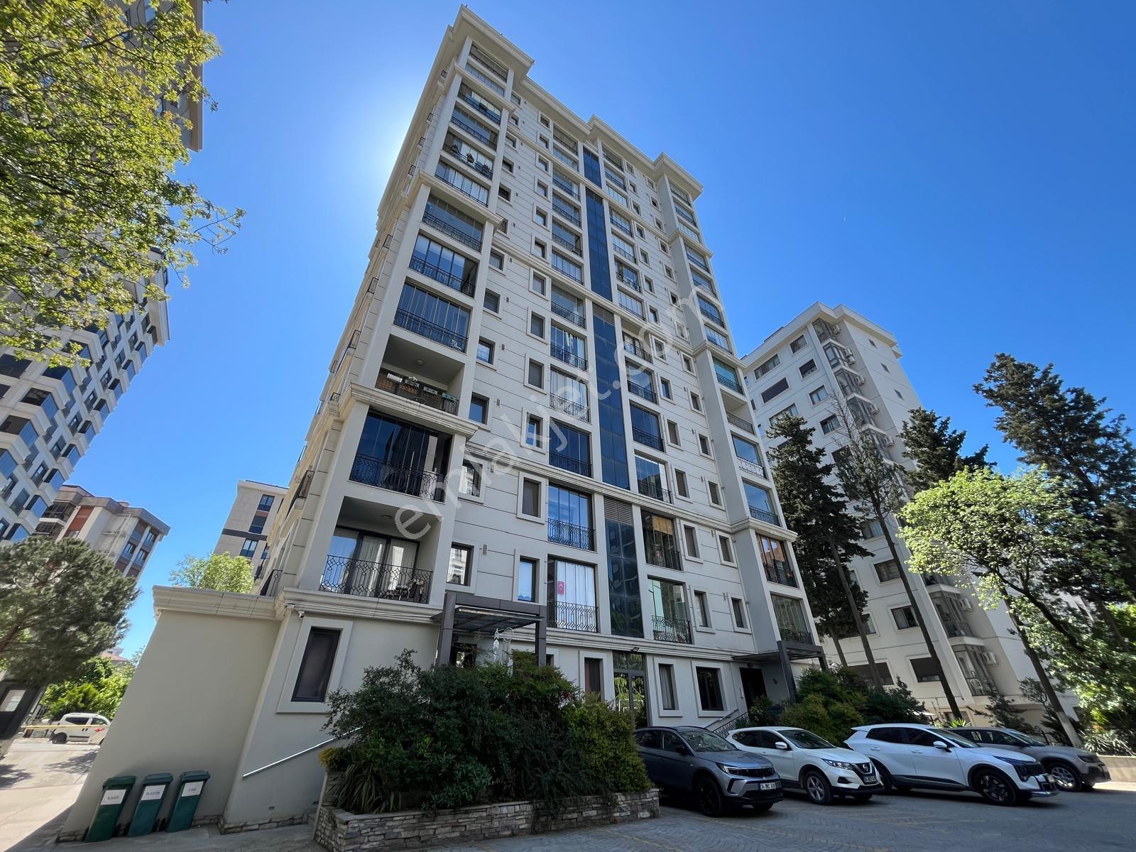 Kozyatağı'nda Prestijli Binada Çift Balkonlu E.banyolu 2+1 Boş - Görsel 29