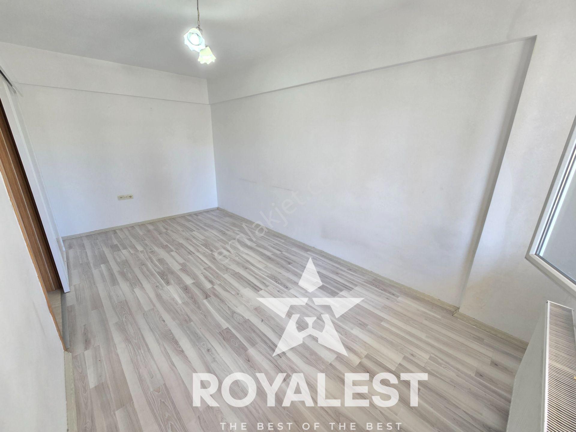 Royalest'ten Arakat Siteiçi Kapalı Mutfak, Kiler Ve Balkonlu 1+1 - Görsel 7