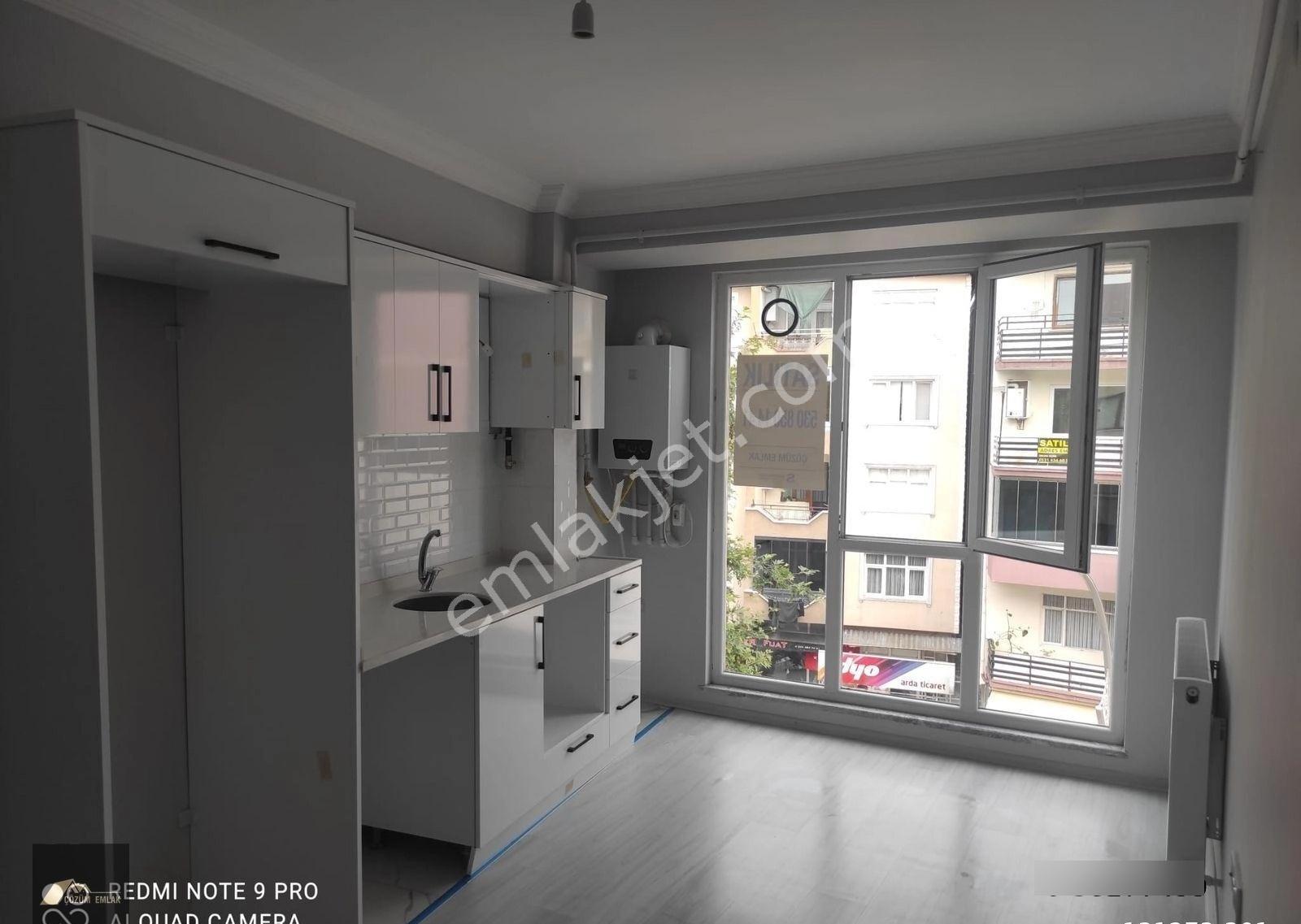 Kocaeli Karamürsel 4 Temmuz Mahallesinde Satılık 2+1 Daire