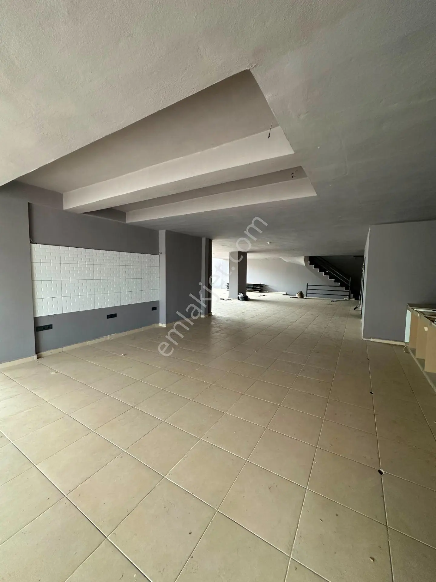 Kepez Devlet Hastanesine Komşu 1.000 M2 Kiralık Dükkan - Görsel 5