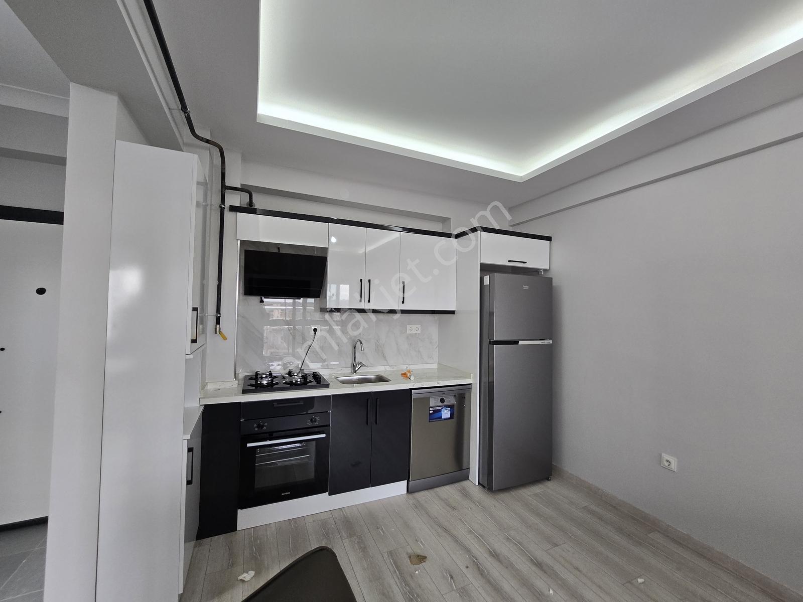Atatürk Mah Sıfır Full Eşyalı Ara Kat 1+1 Kiralık Daire - Görsel 19