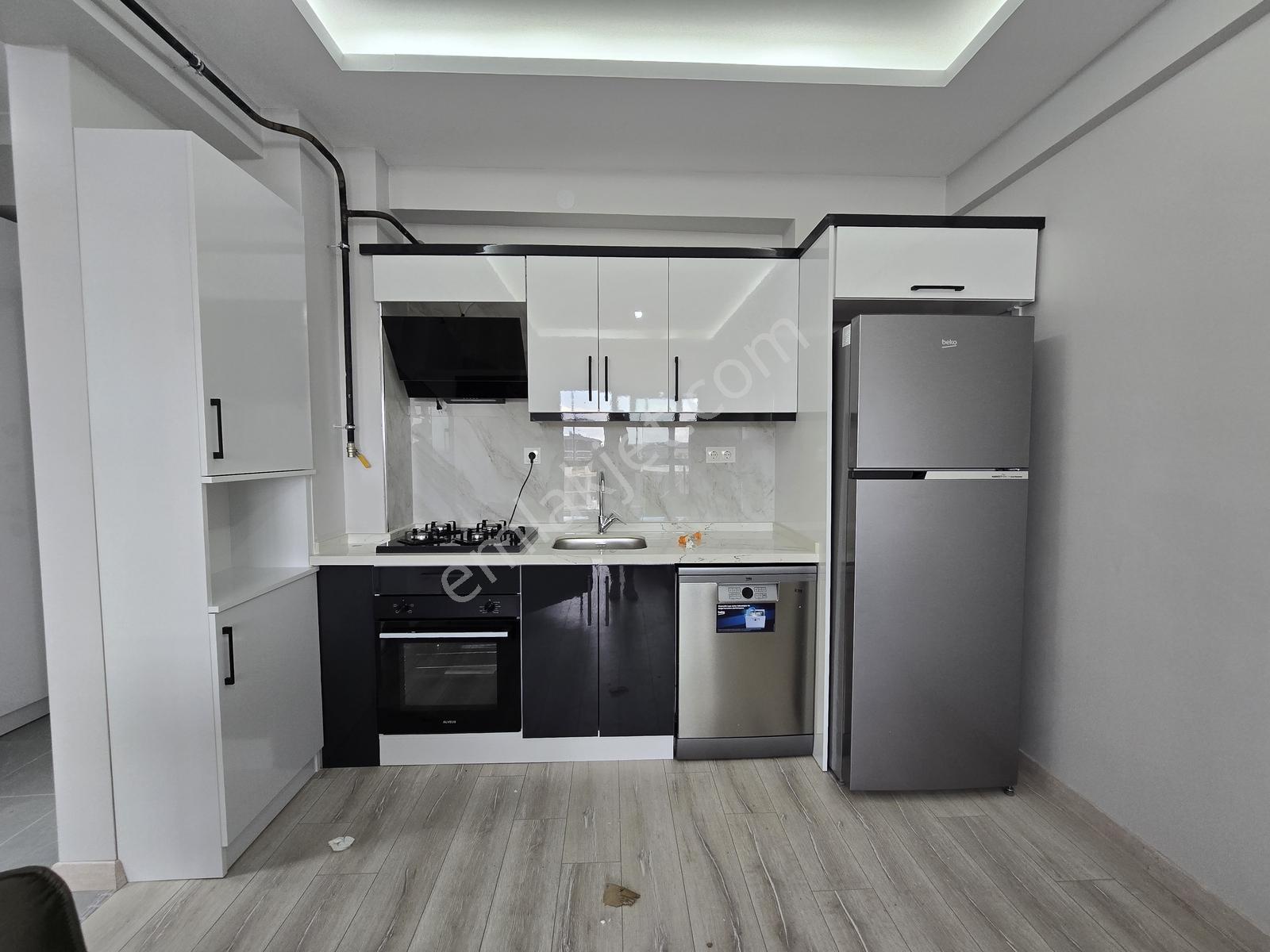Atatürk Mah Sıfır Full Eşyalı Ara Kat 1+1 Kiralık Daire - Görsel 22