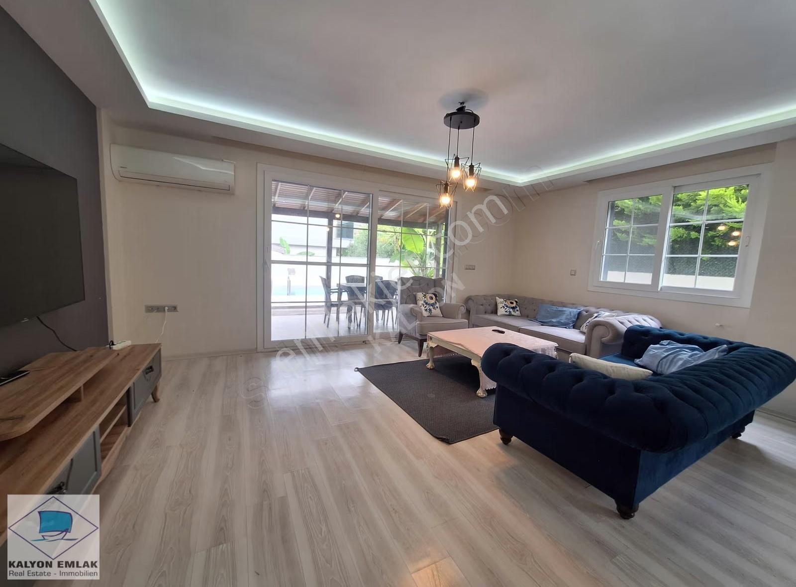 Çeşme Çiftlikköy' De Kalyon' Dan Müstakil Havuzlu Kiralık Villa - Görsel 9